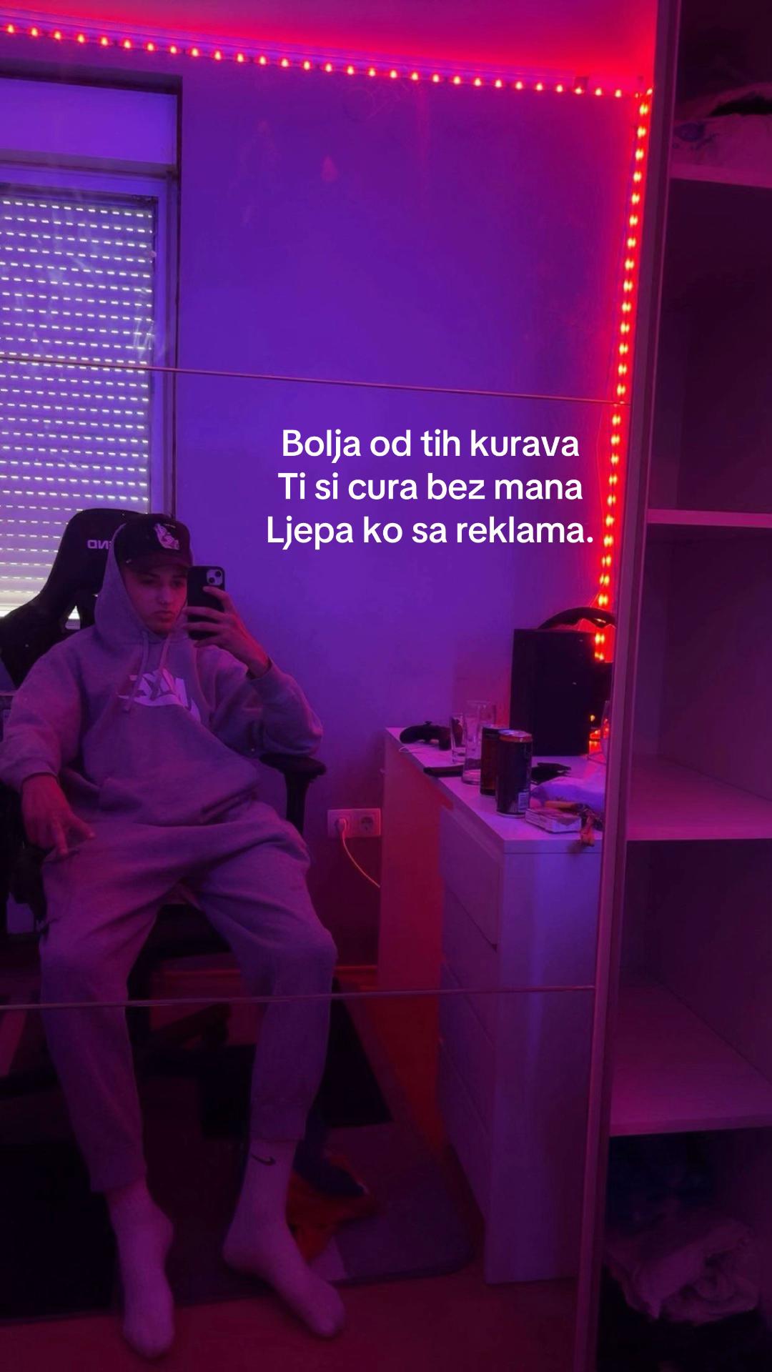 @Čiks