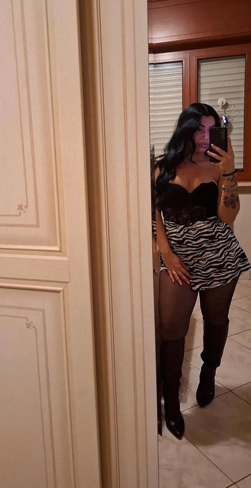 @Desir&egrave; 🦂
