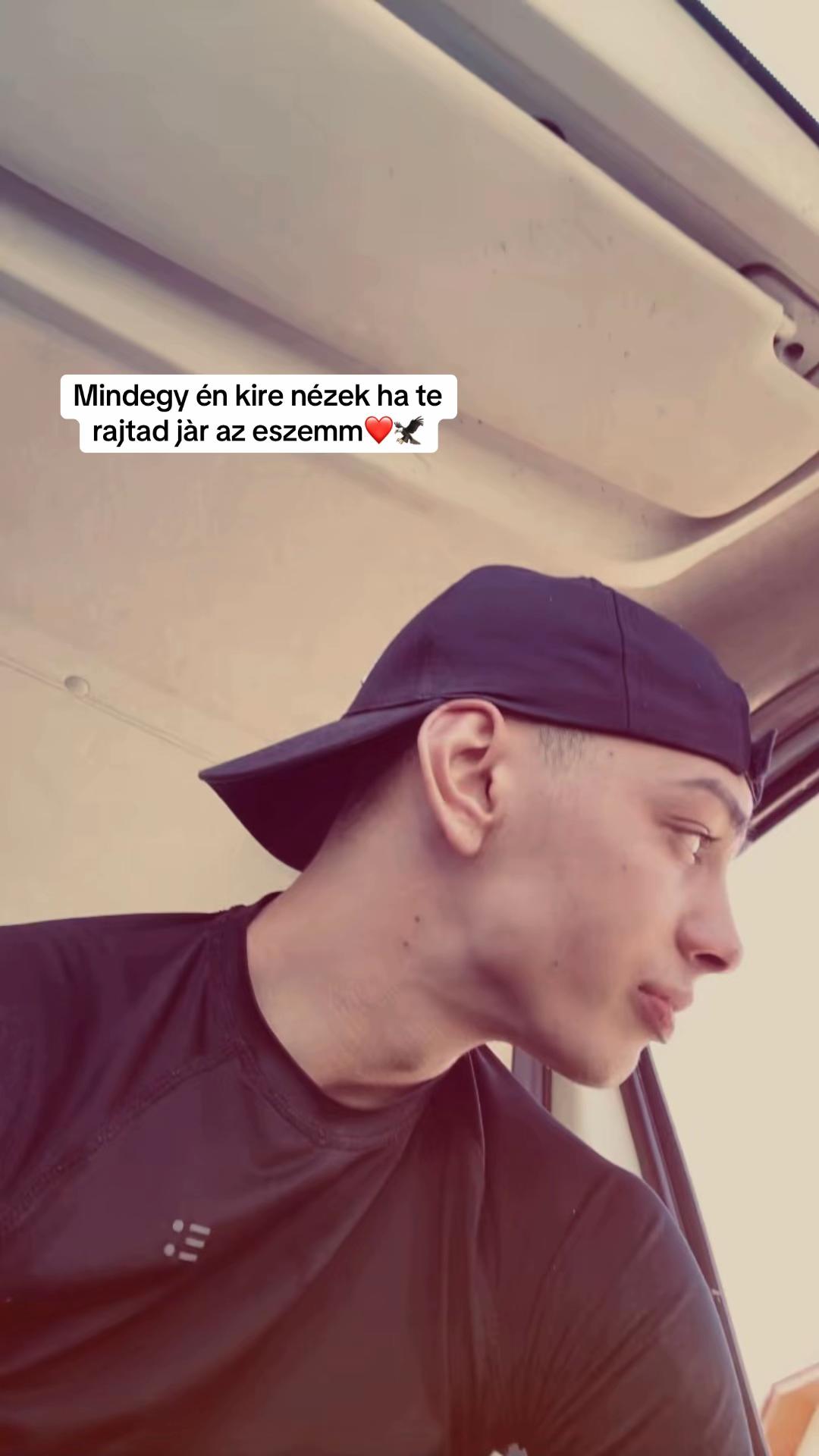 @Ro🅱️ert nagy❤️&zwj;🔥