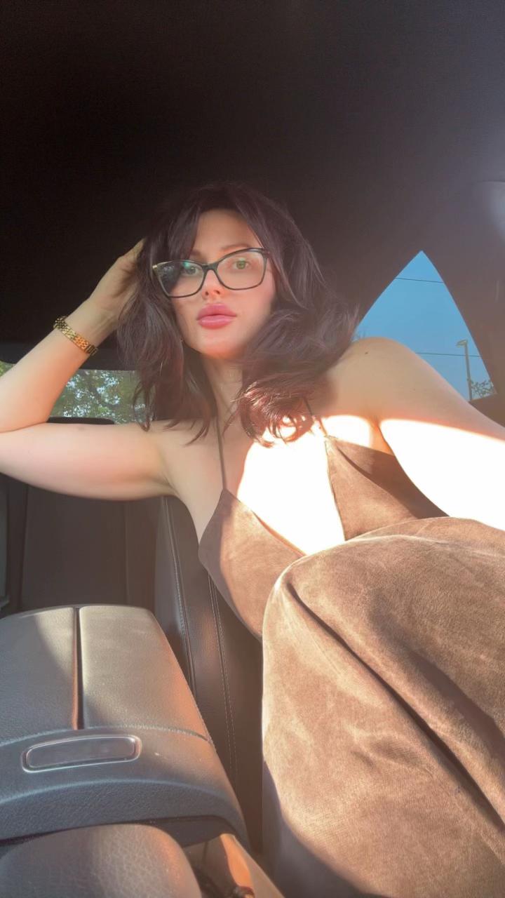 @alexandra.noire