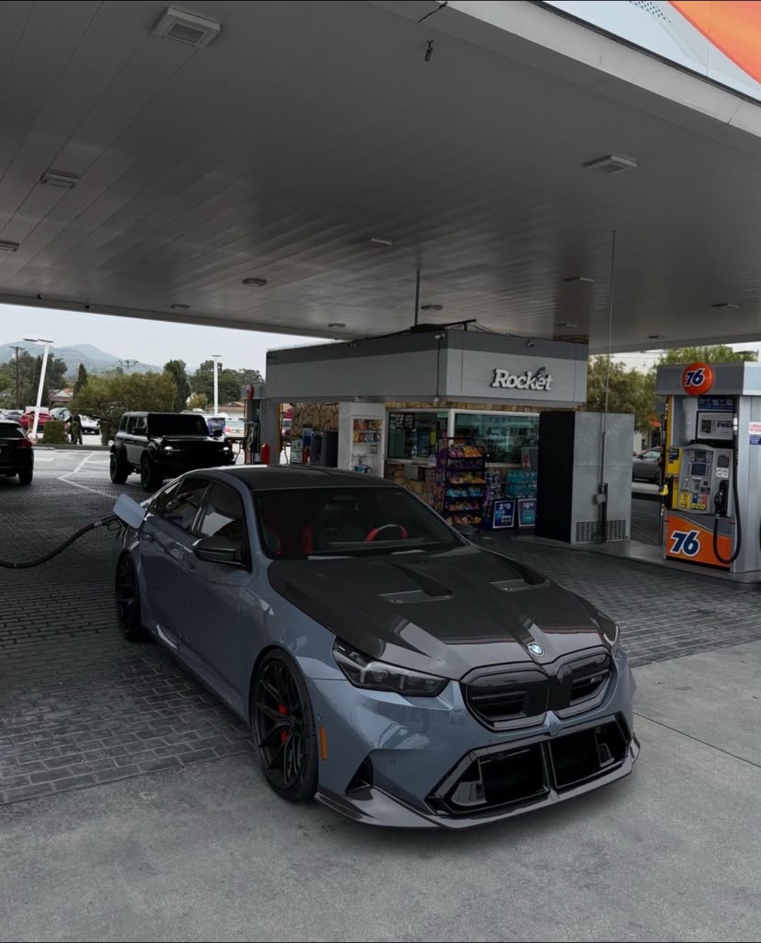 @carnewon