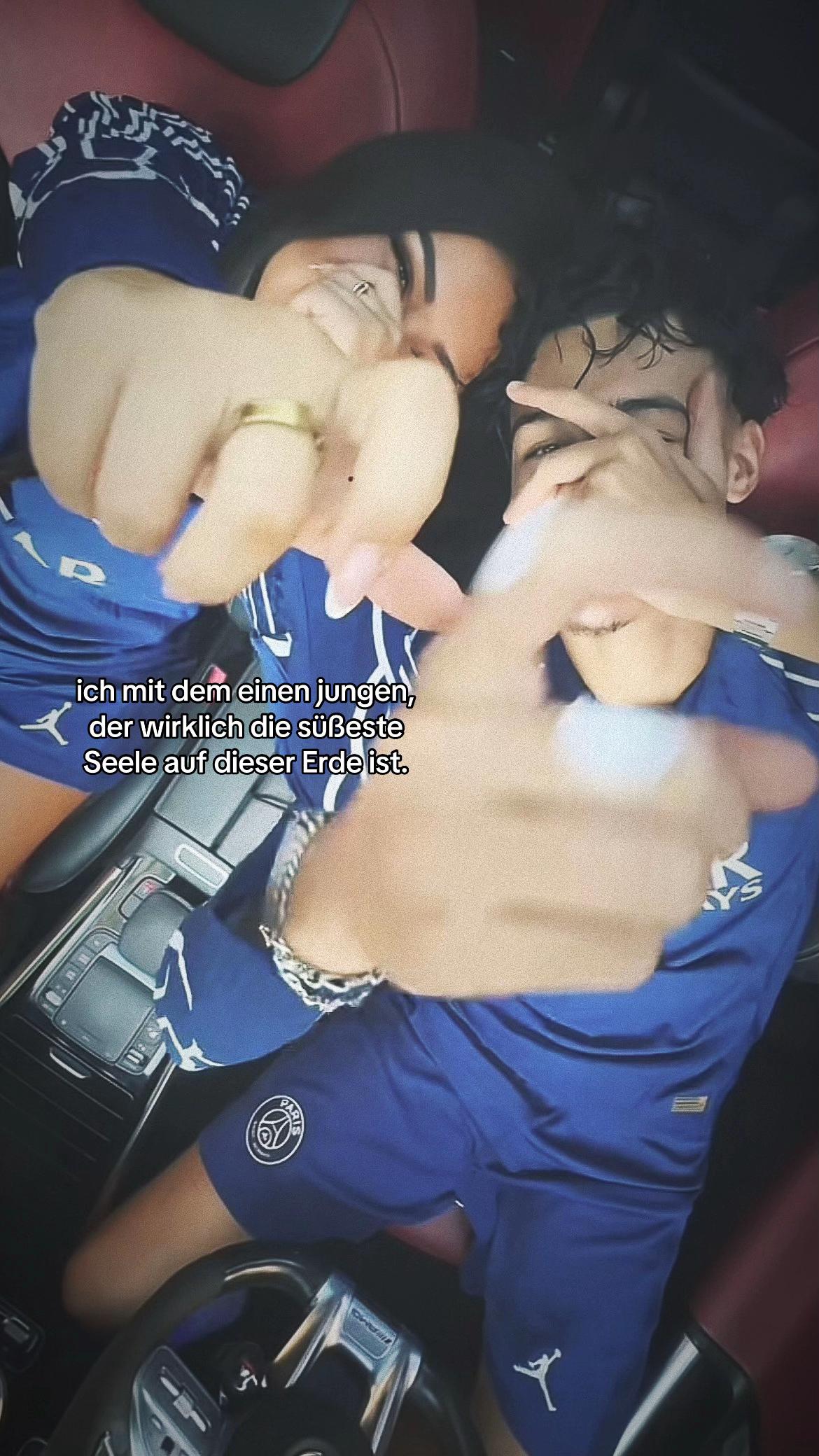 @𝐝𝐩𝐭𝐬