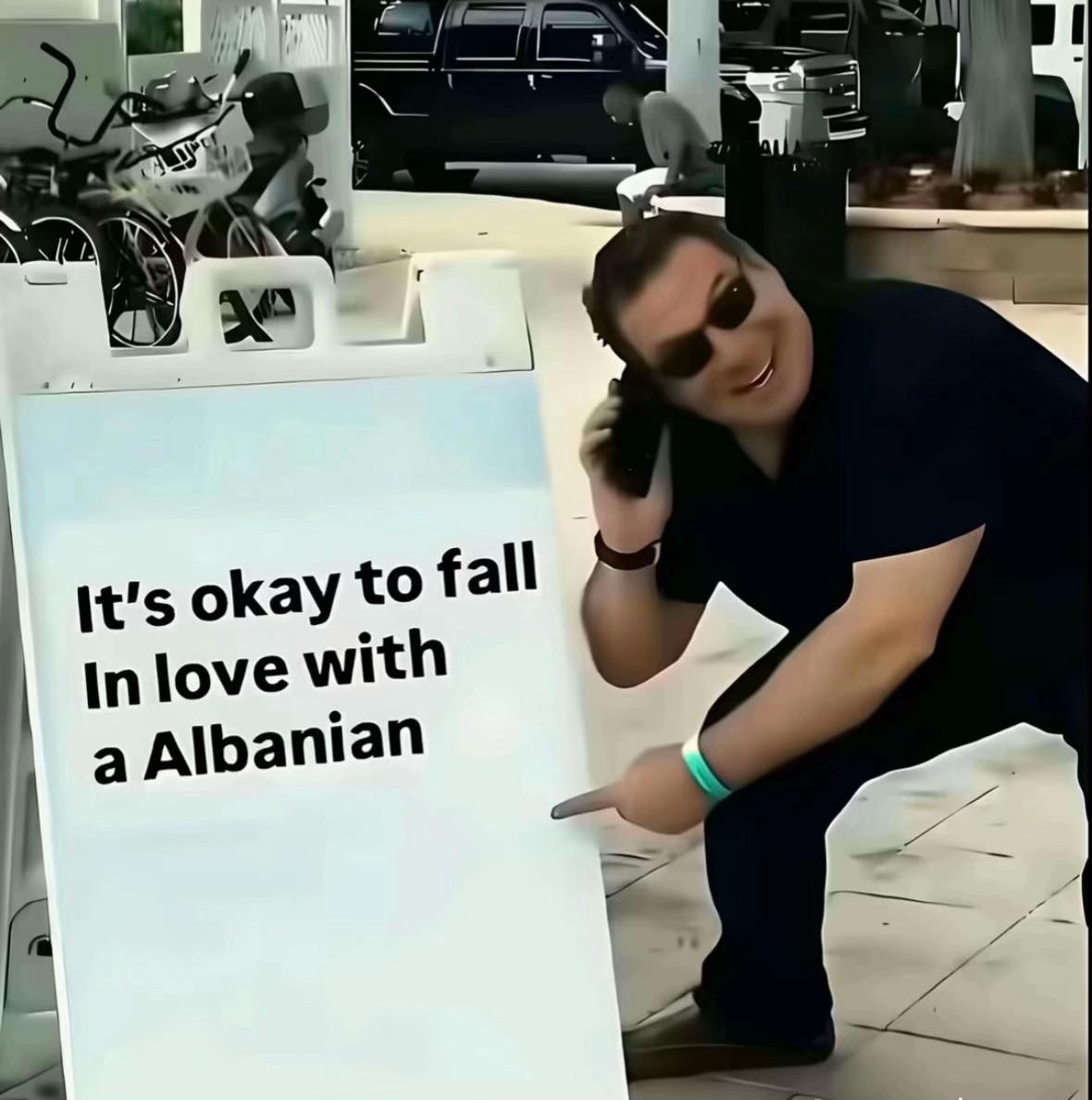 @markela🪽
