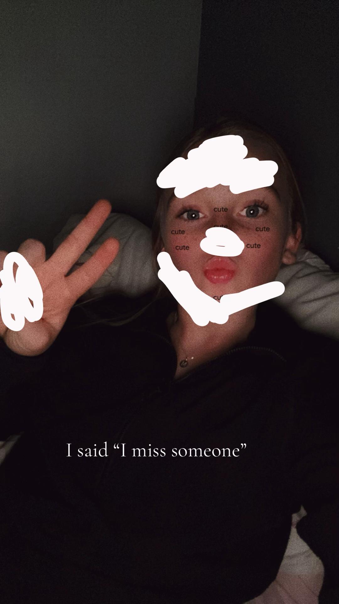 @𝓜𝔂𝓵𝓪 ᥫ᭡.