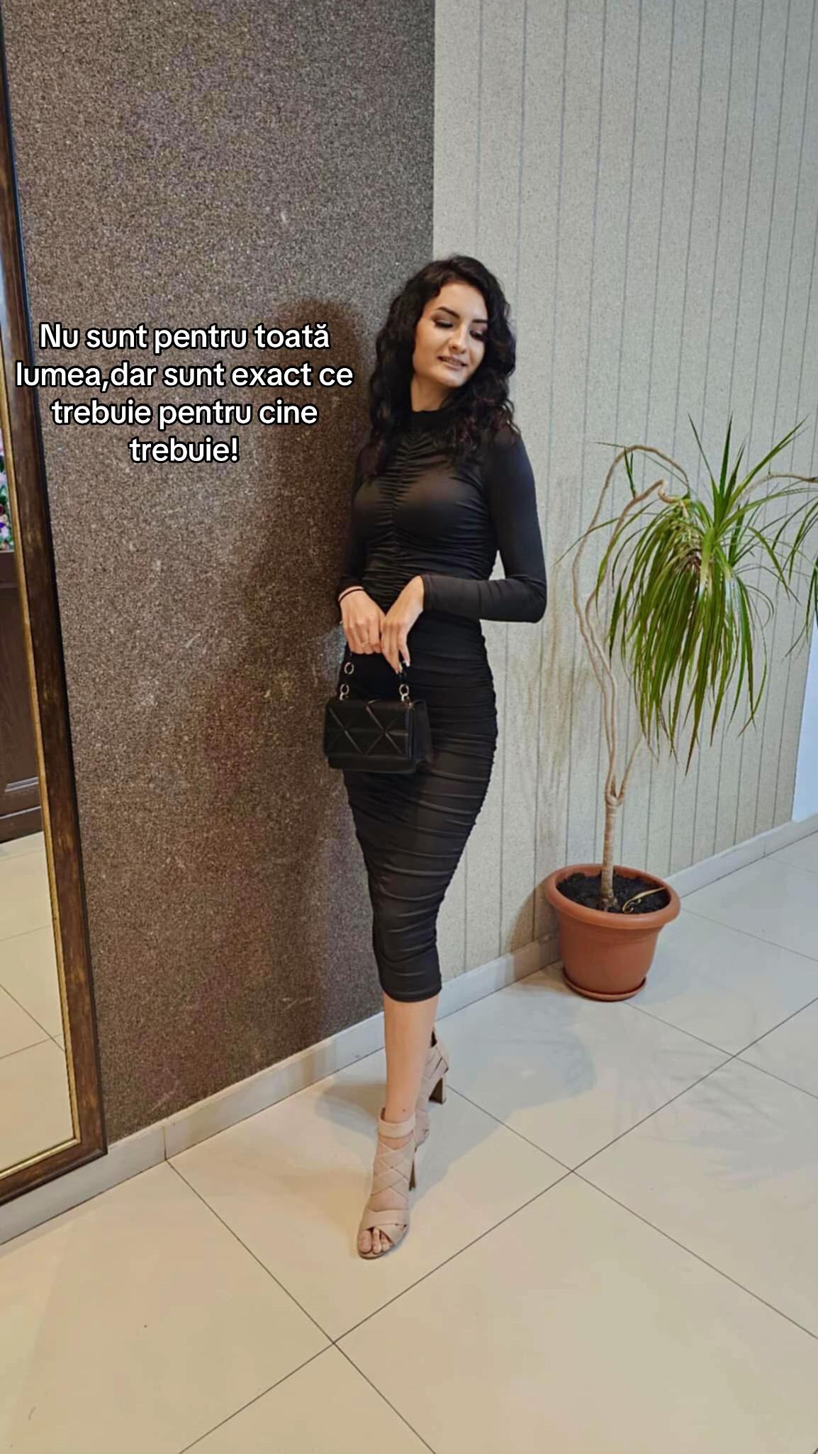 @Adelina Ravasan