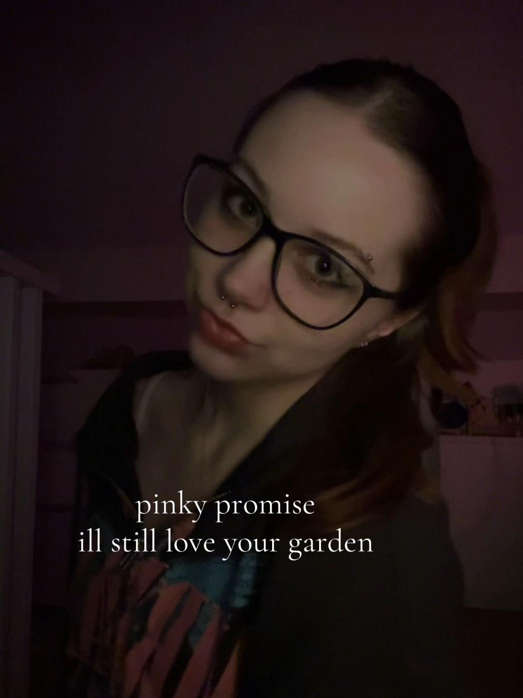 @eяica 🪽