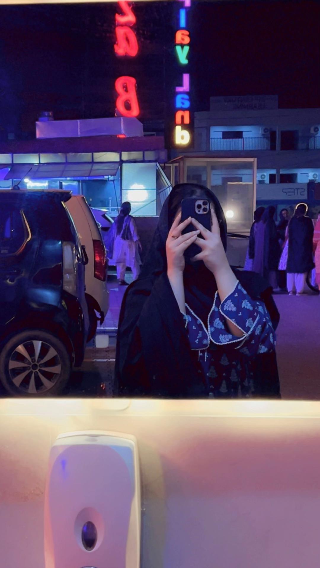 @𝑀𝒶𝒽𝒜𝓂🎀