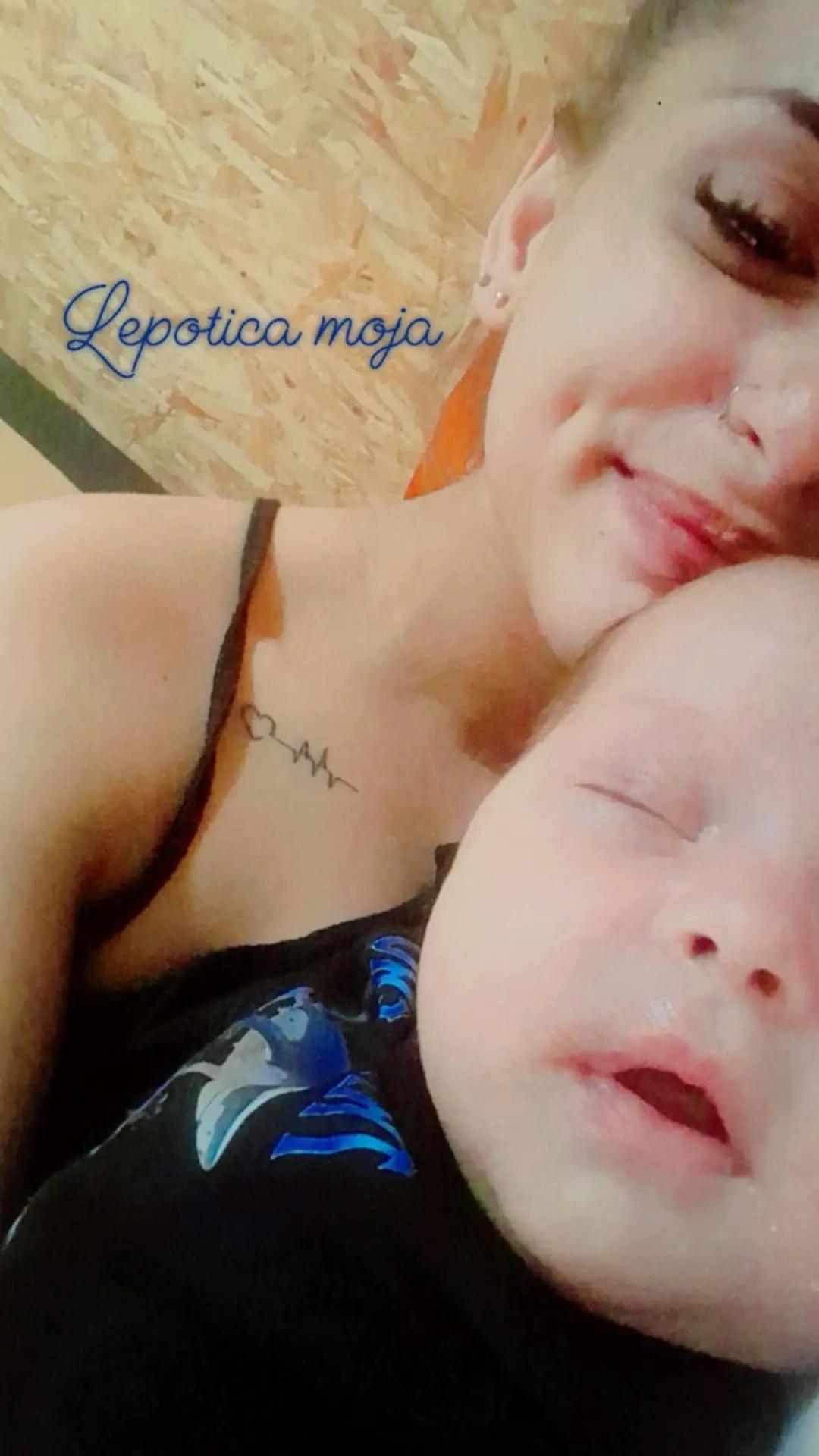 @👑JOVANA 👑B..