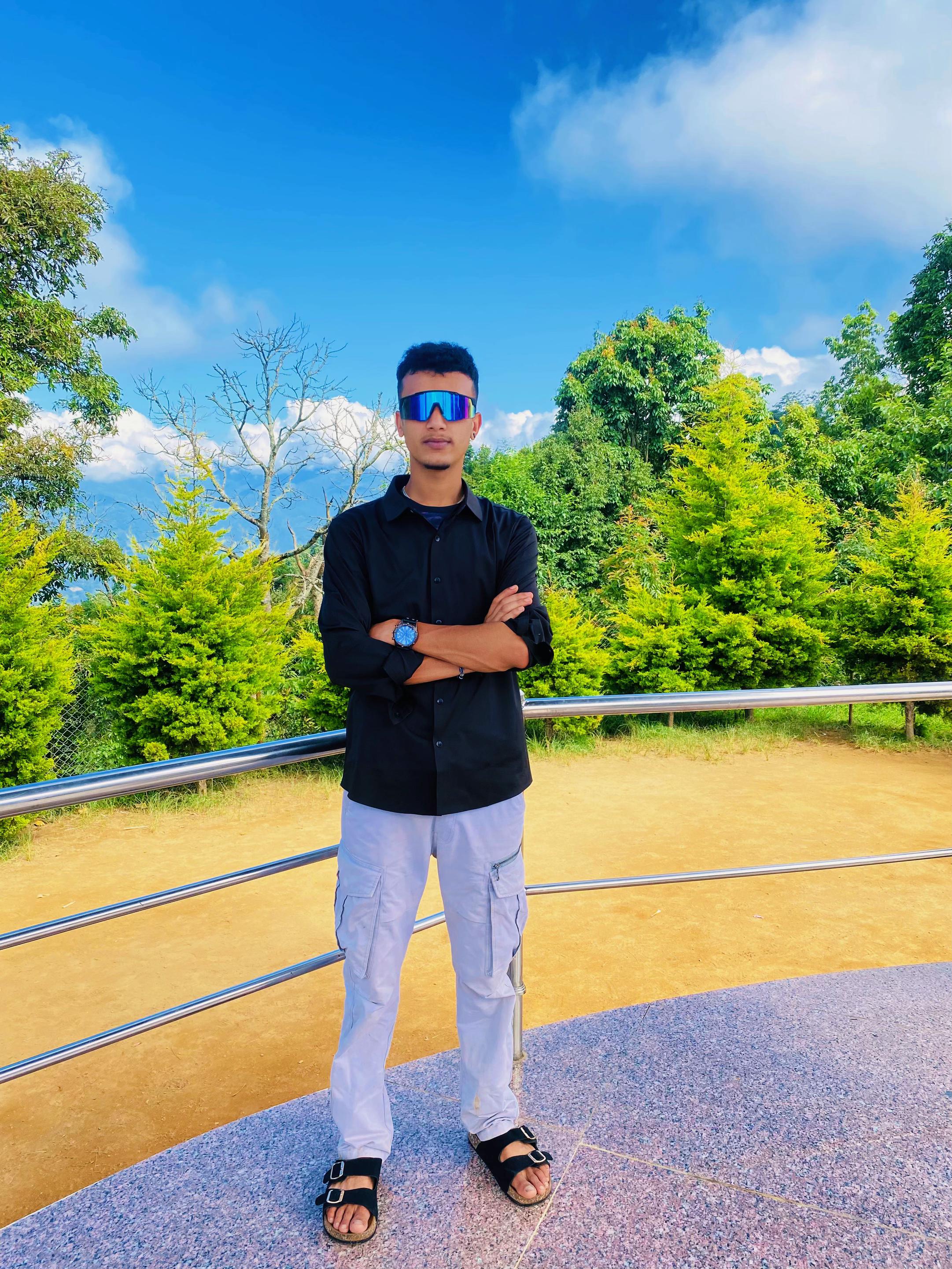 @Mr~&scaron;uj&atilde;&ntilde;🦚💐