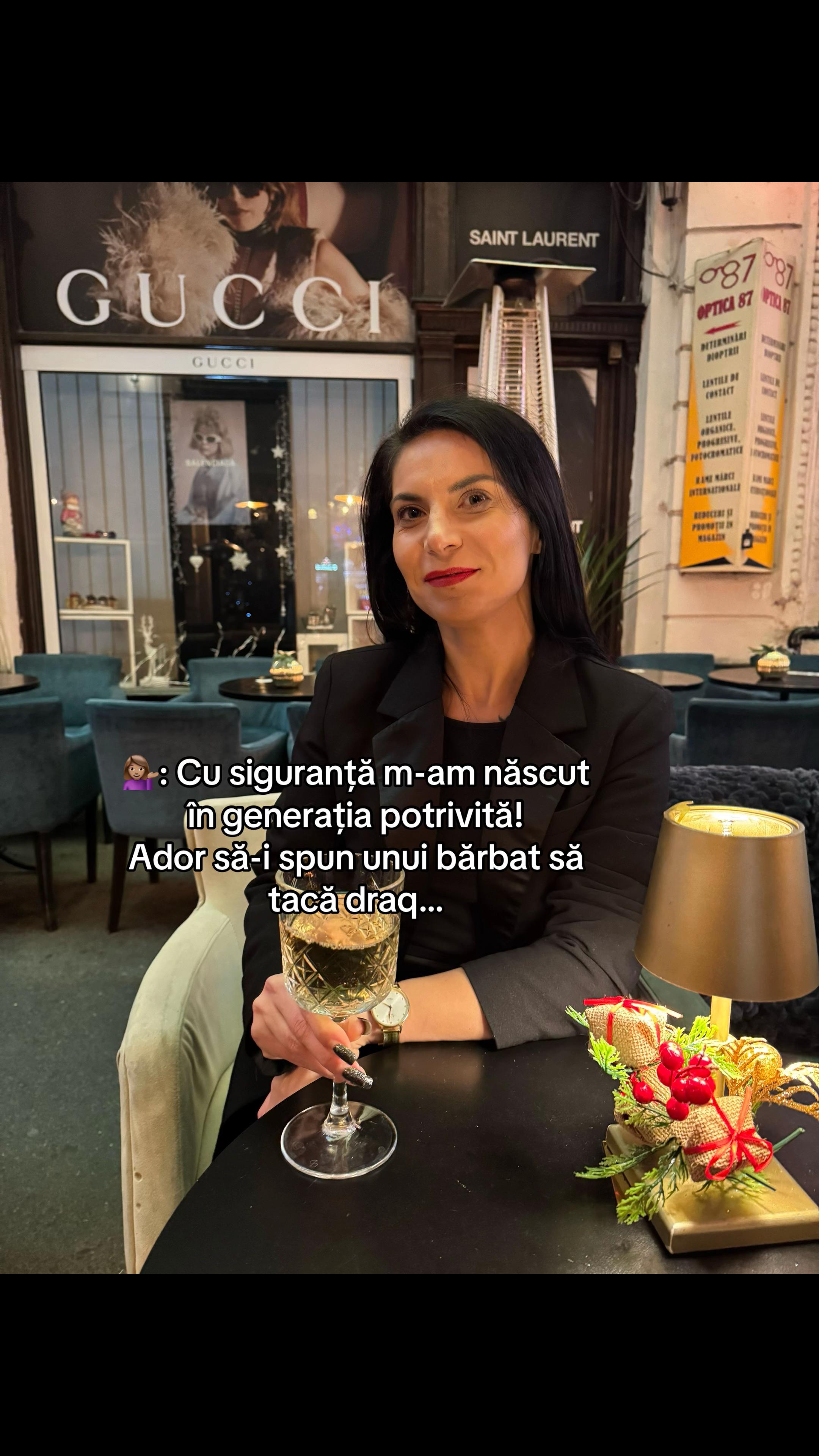 @Bruneta de la Media