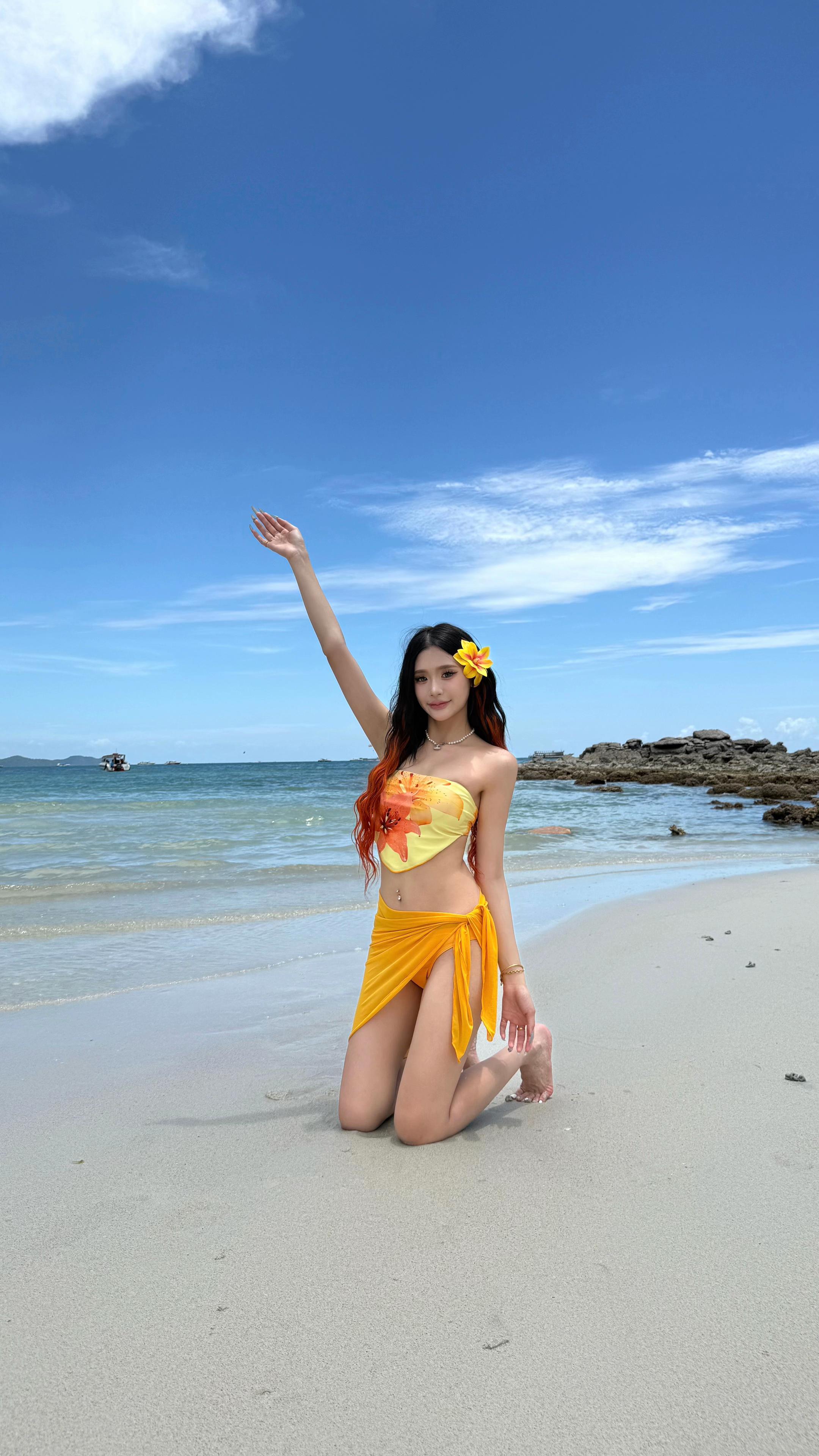 @宇ㄦ宇ㄦ水中游