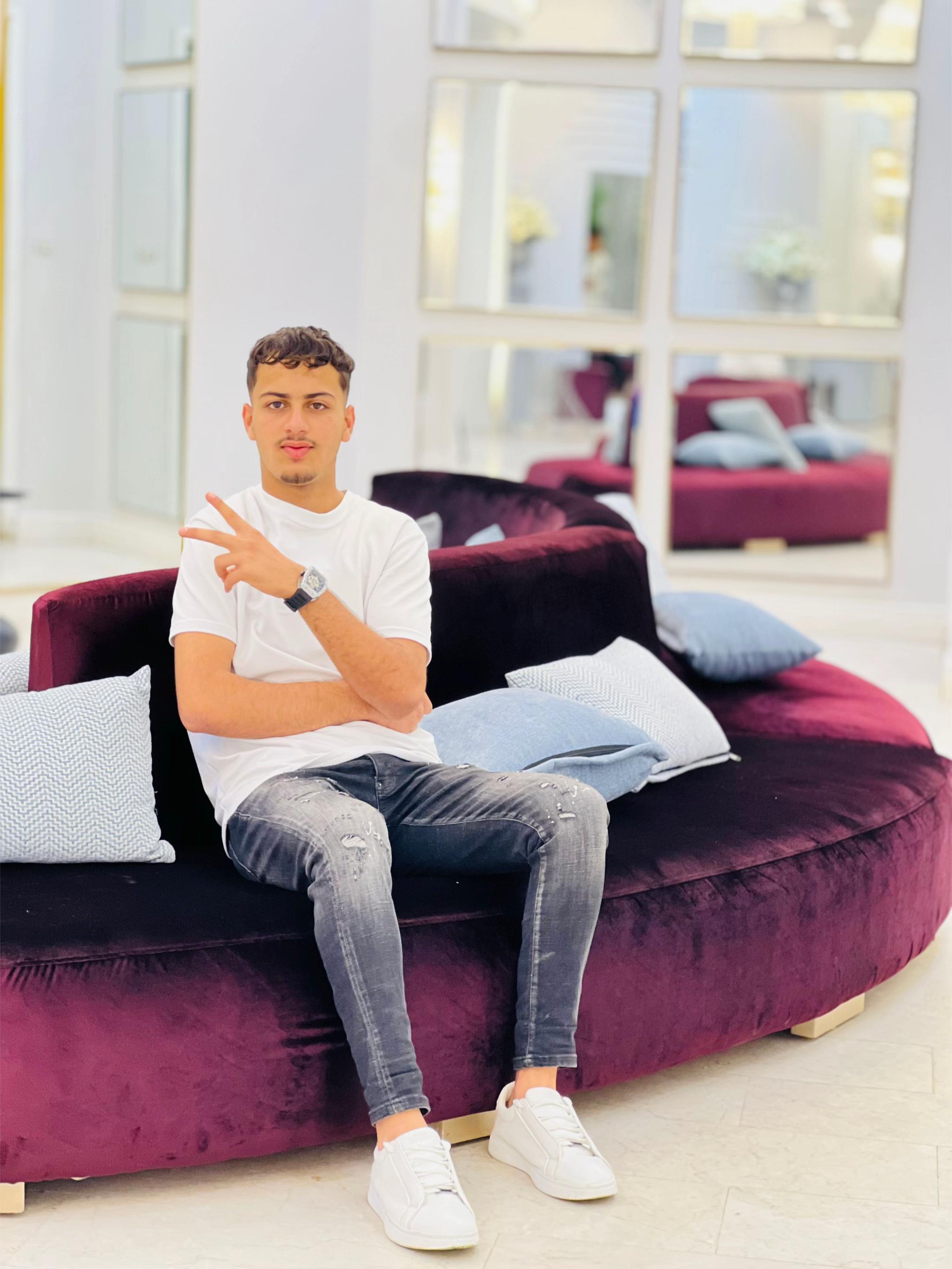 @خلاصه🤍🤞🏻