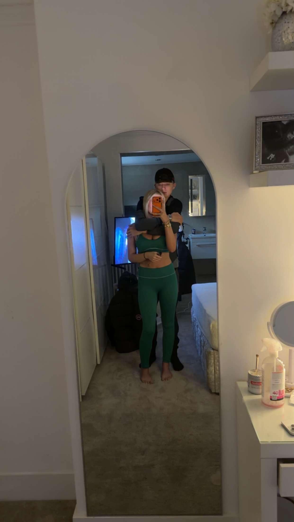 @izzyrosespam✌🏽