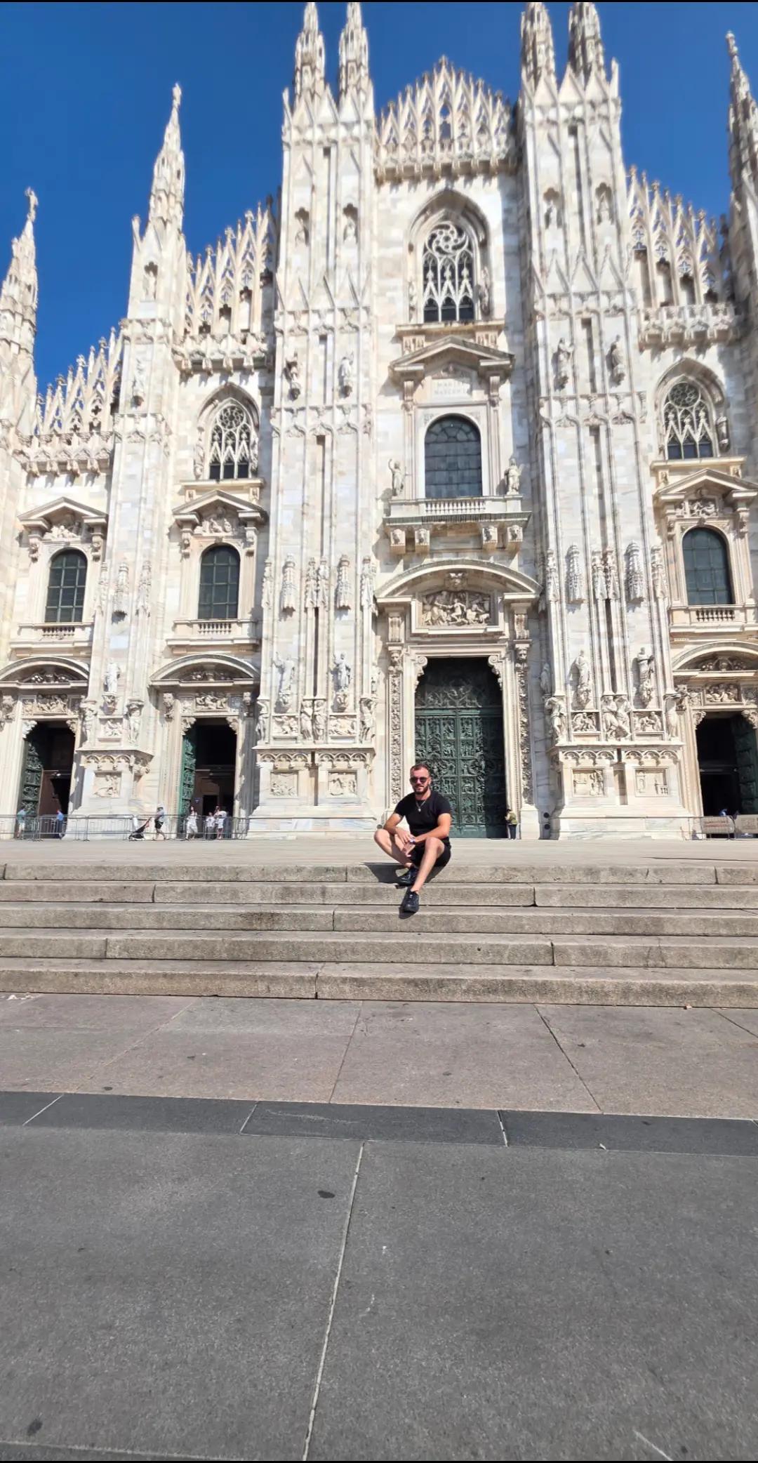 @Official Blerim๐ฆ๐ฑ๐บ๐ธ