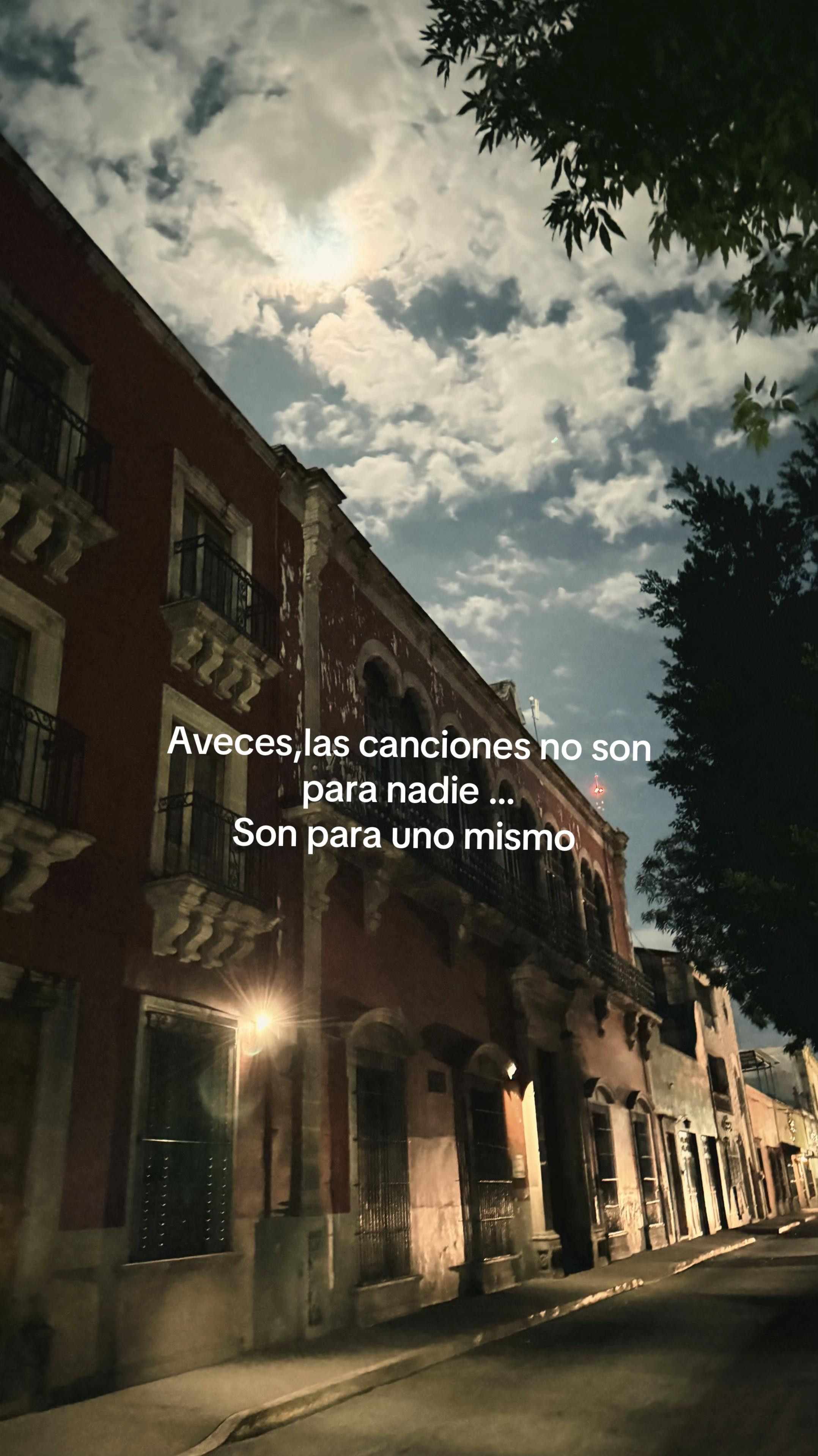 @GRiss Tiscareño 🦋🦋🦋