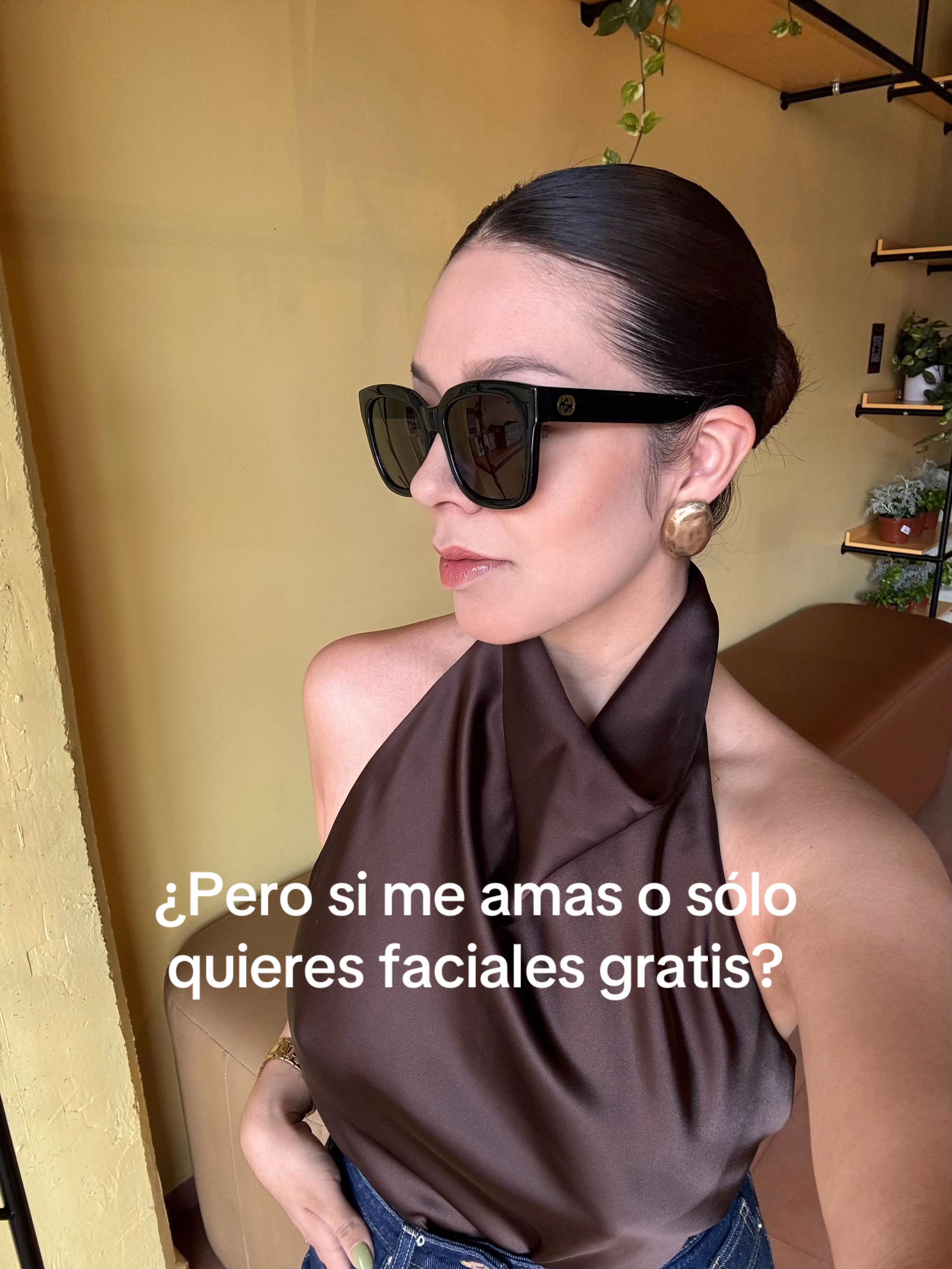 @Montglez