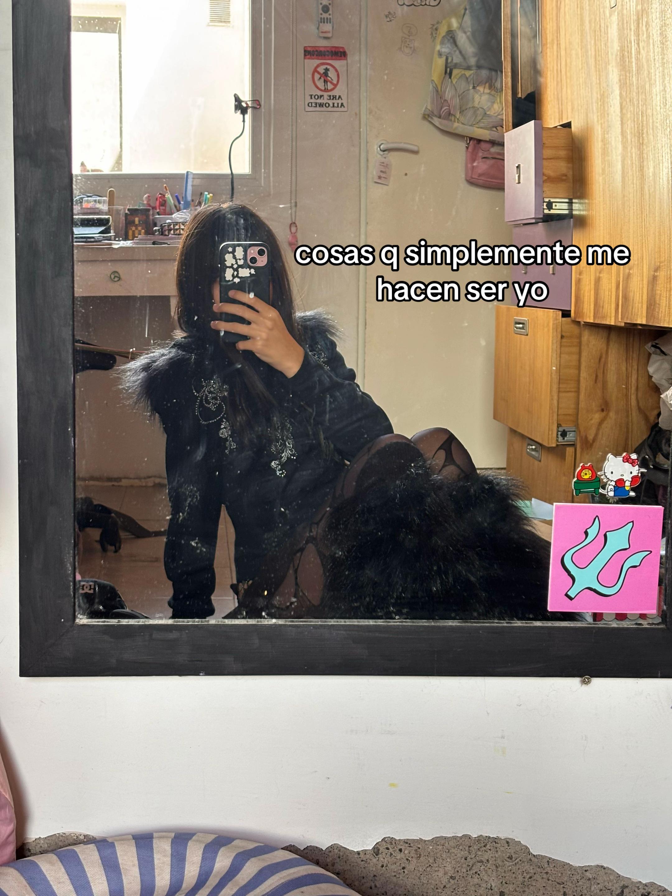 @𝐟𝐢𝐟𝐢𝐱𝐱𝐱