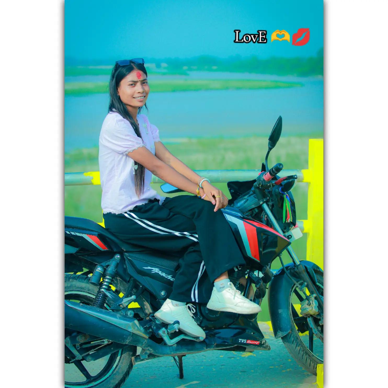 @MrS . ThaRuNi girl ๐๐ท