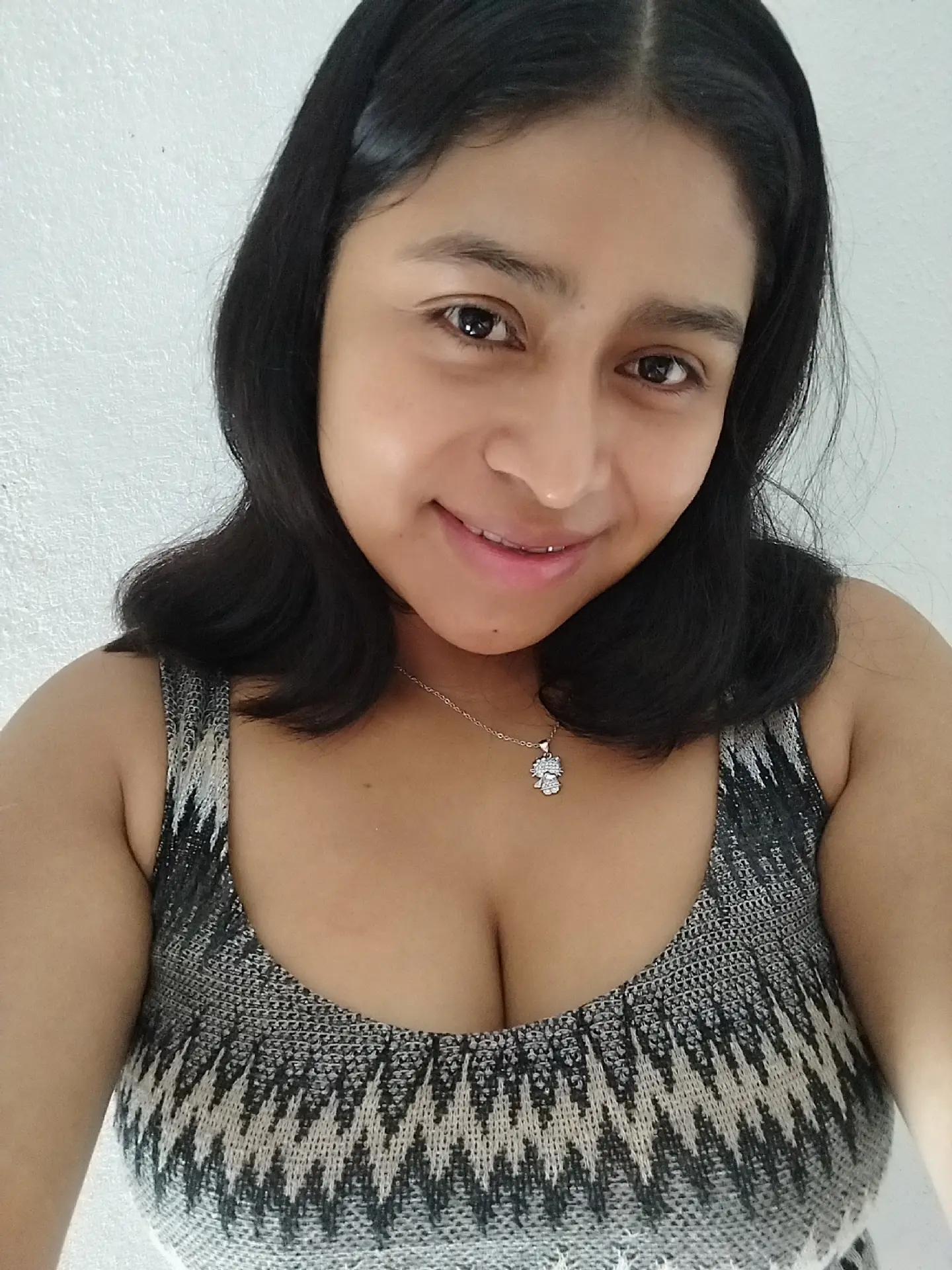@🦈🦈🩷🩵alejandra castro