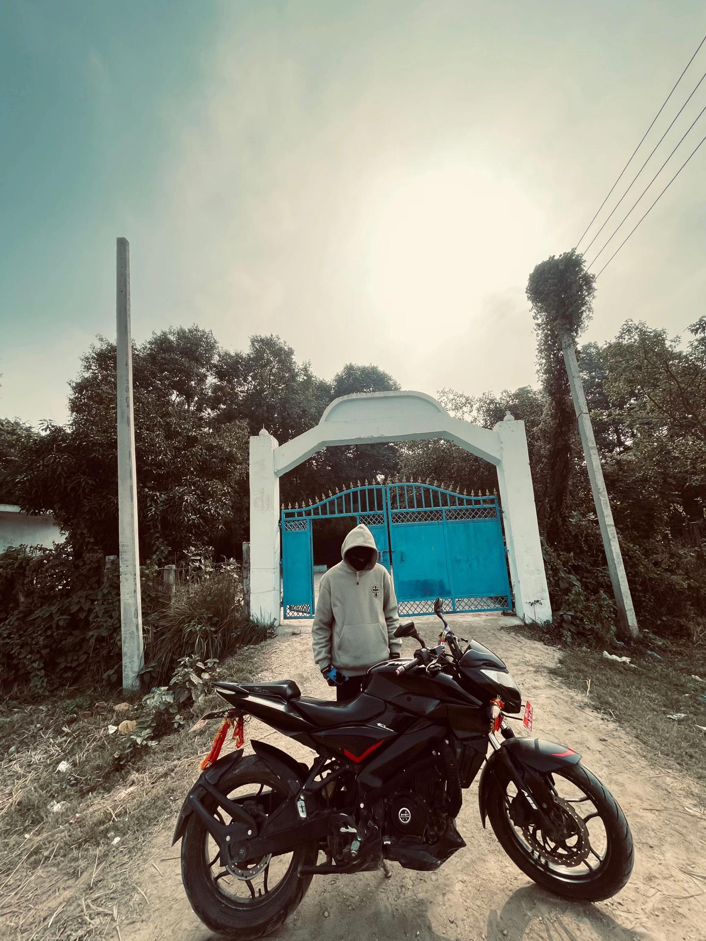 @manish_mukhiya1