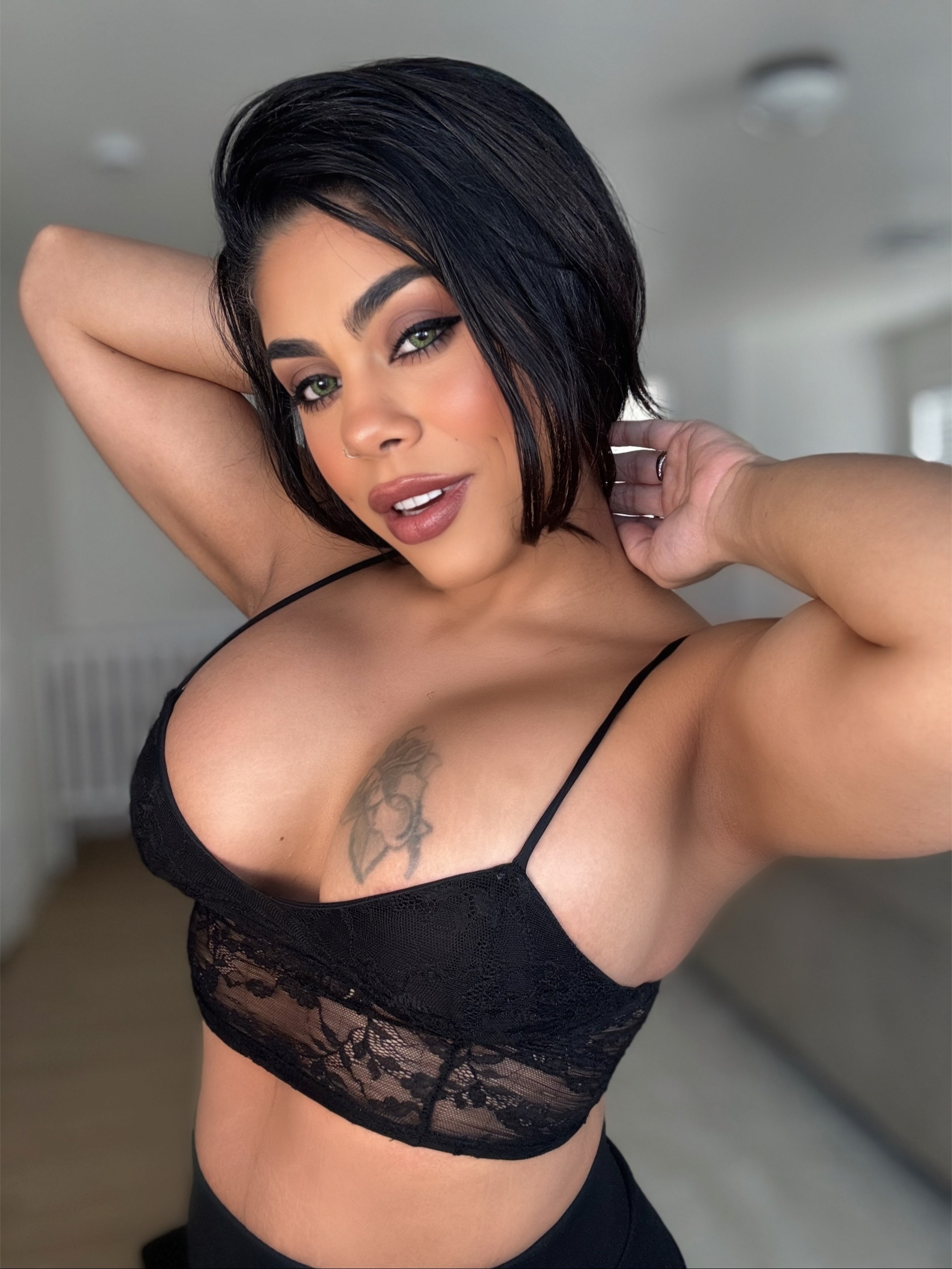 @yanetfit