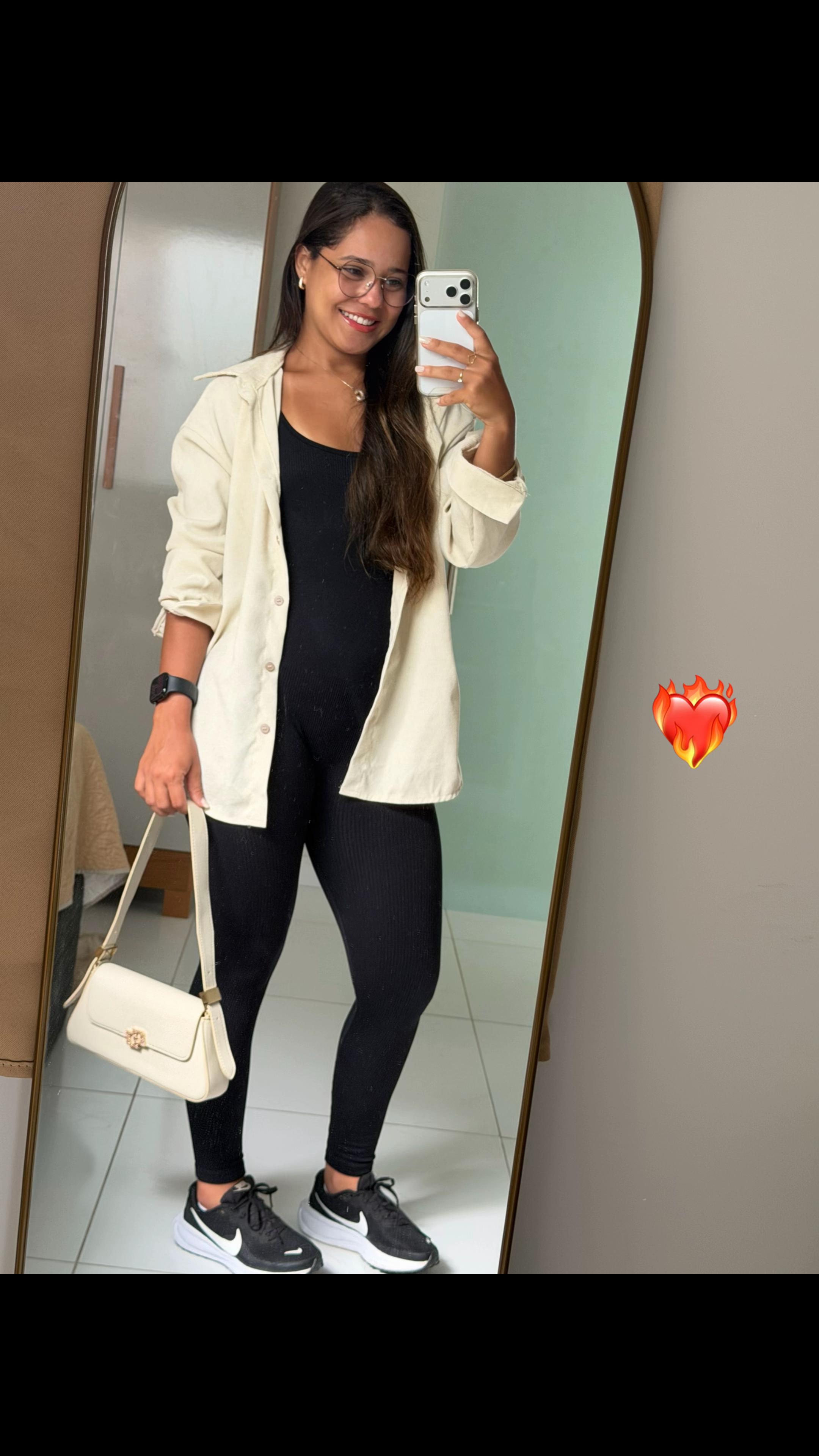 @_camilaeloi