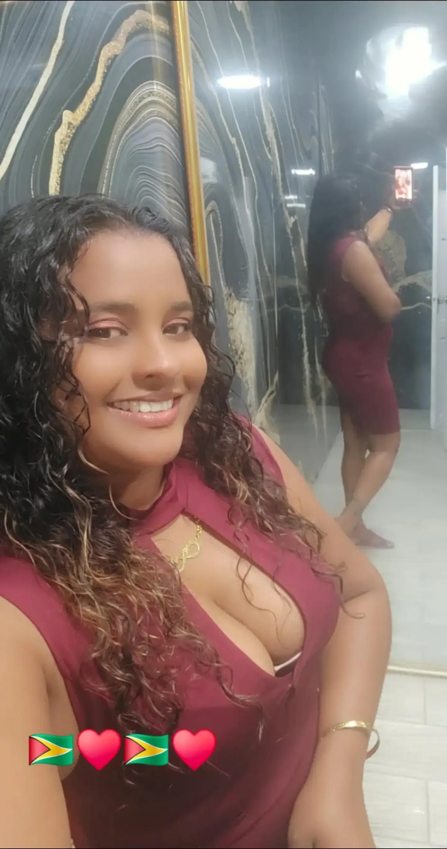 @Indian.girl893🇬🇾🪬♥️🦂🌻💋
