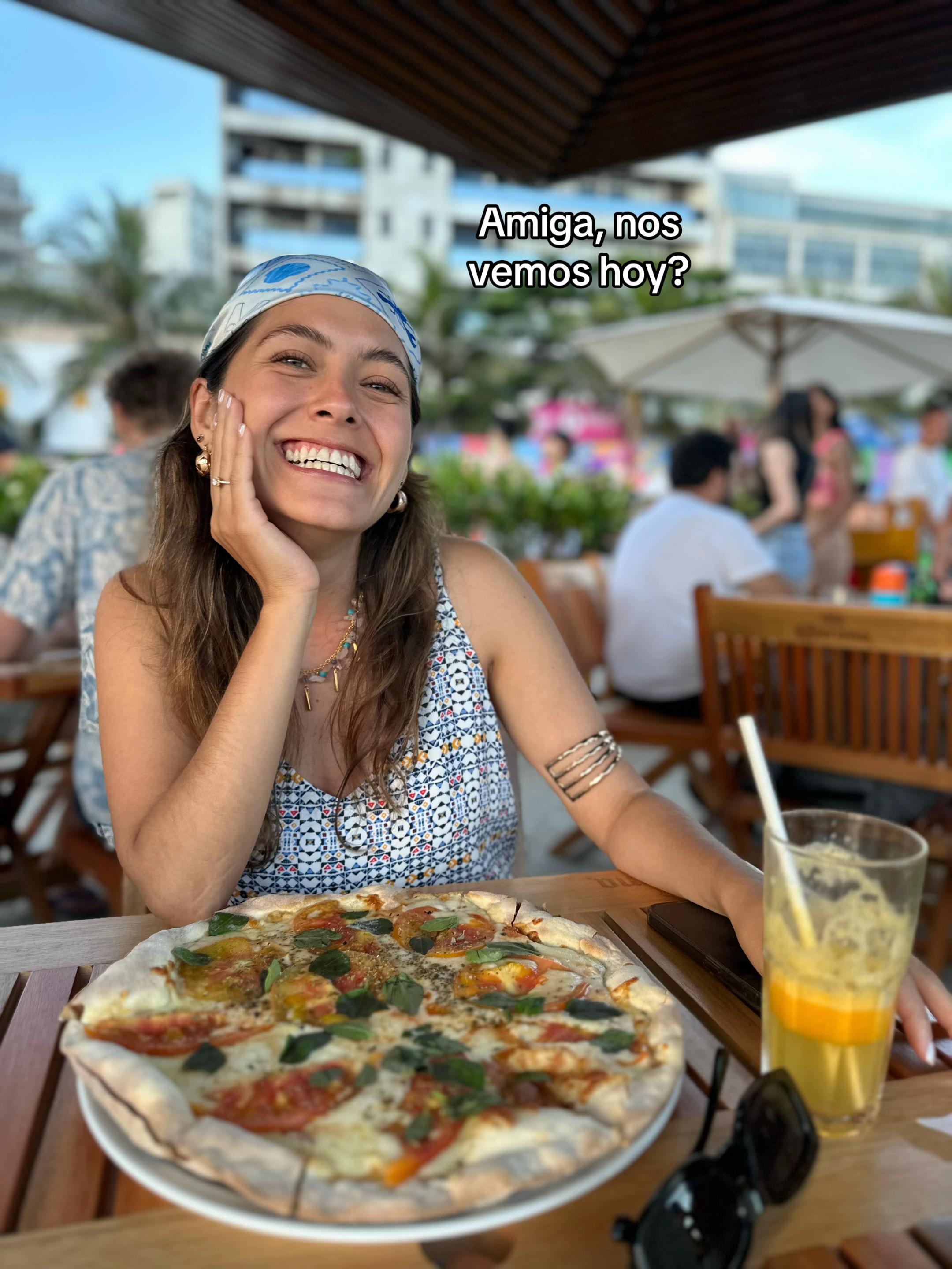 @Claudia | Odontóloga