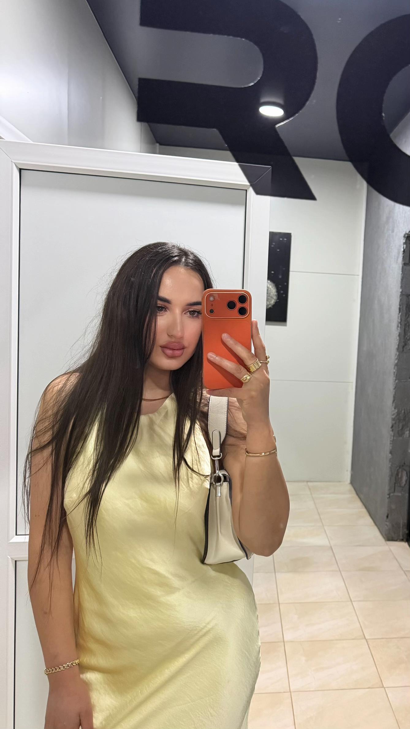@Elena