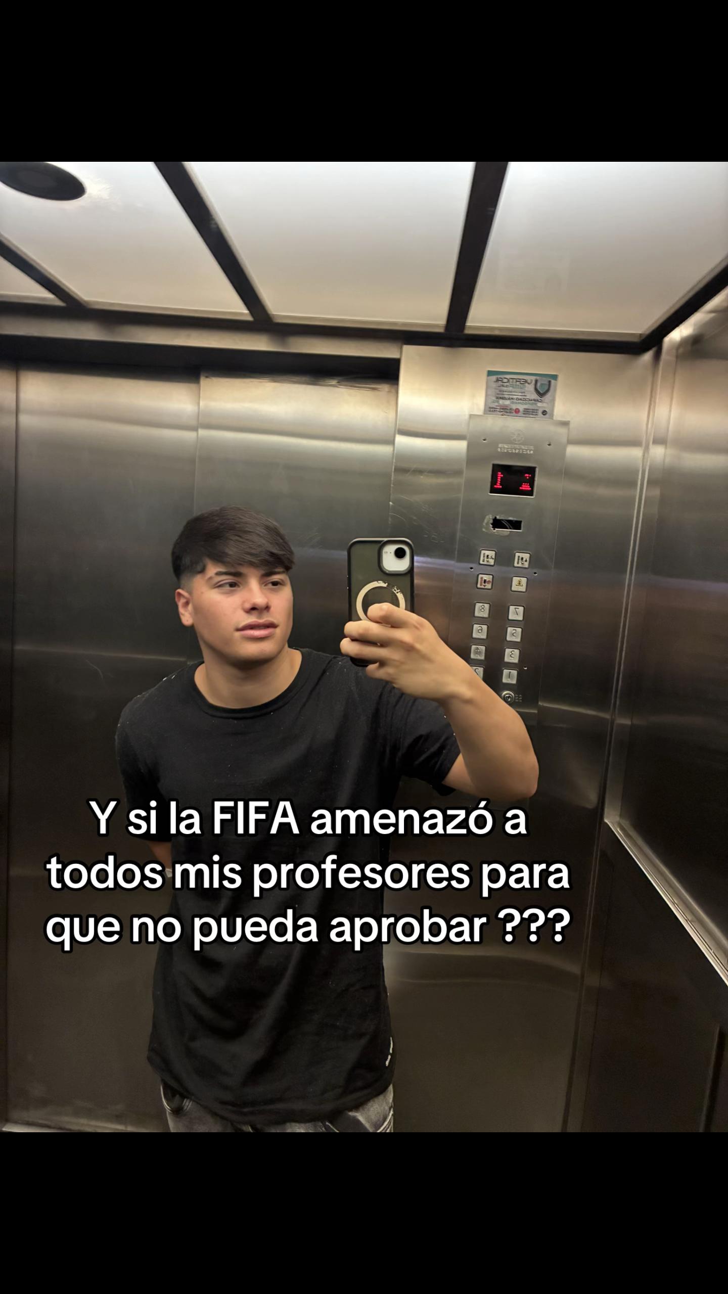 @peripalm.-