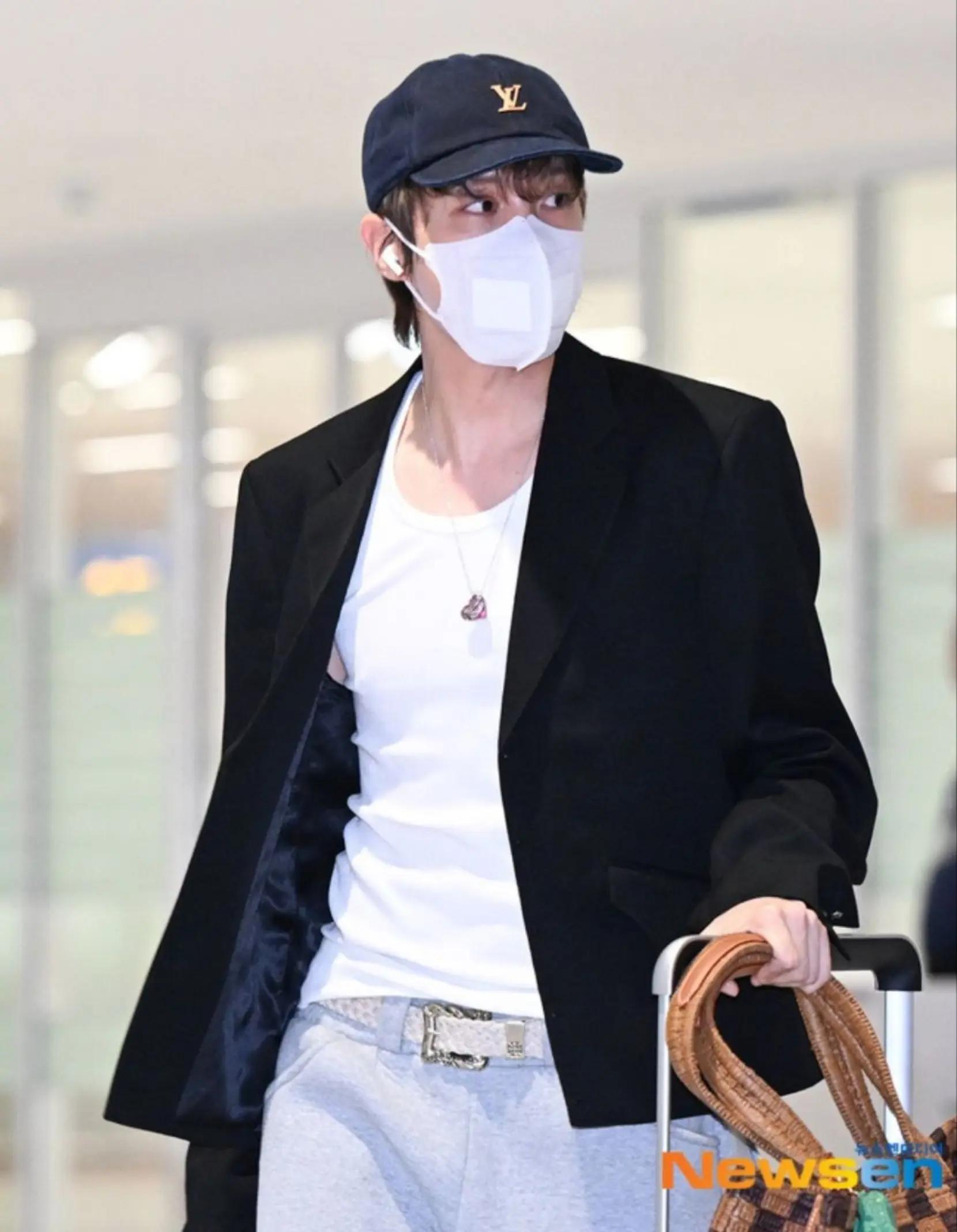 @๐จ๐ฆ๐ช_๐ญ๐ฒ๐ฏ๐ญ๐ฉ๐ข(โ´โก`โ)