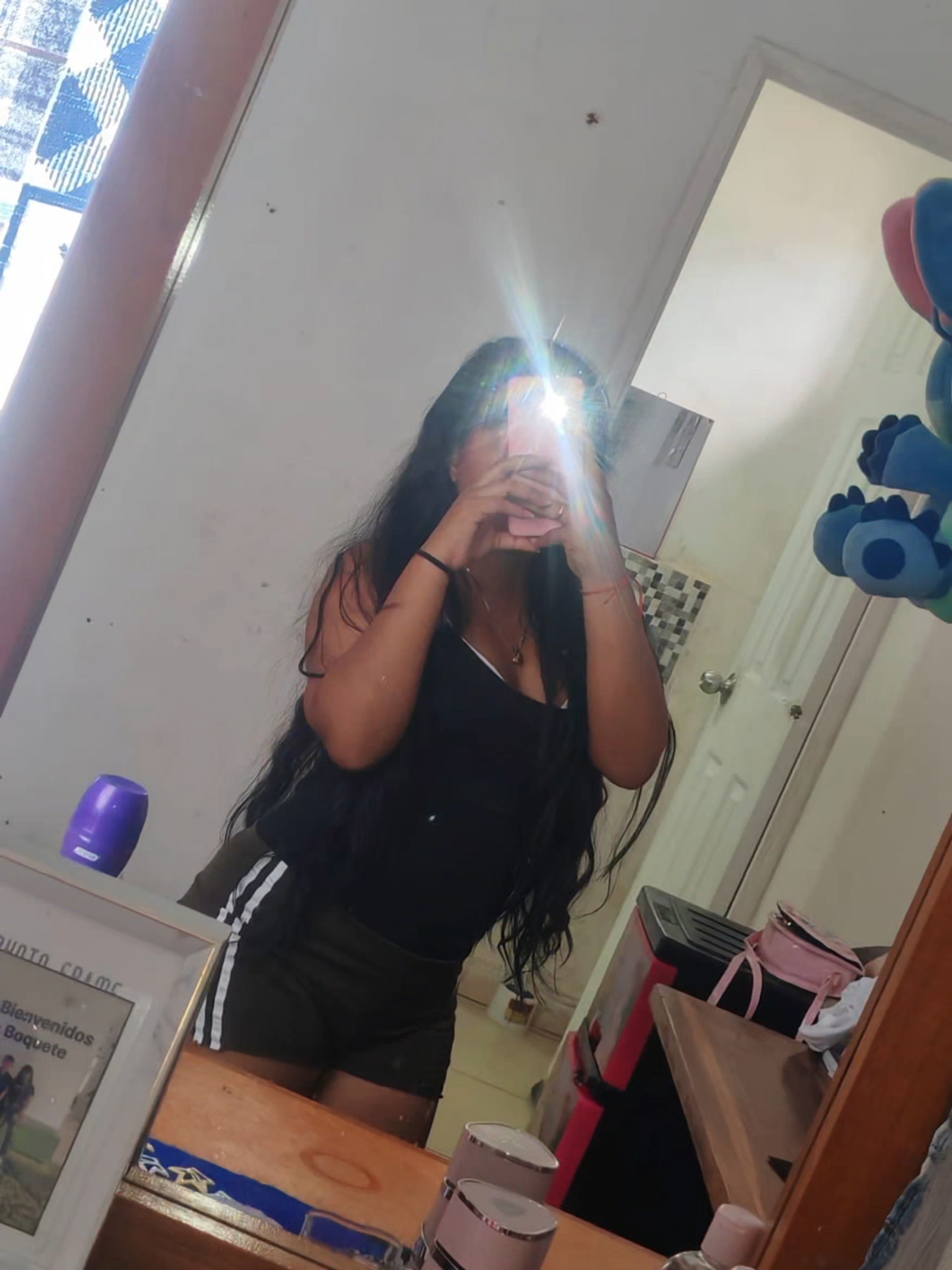 @vane Gonzales