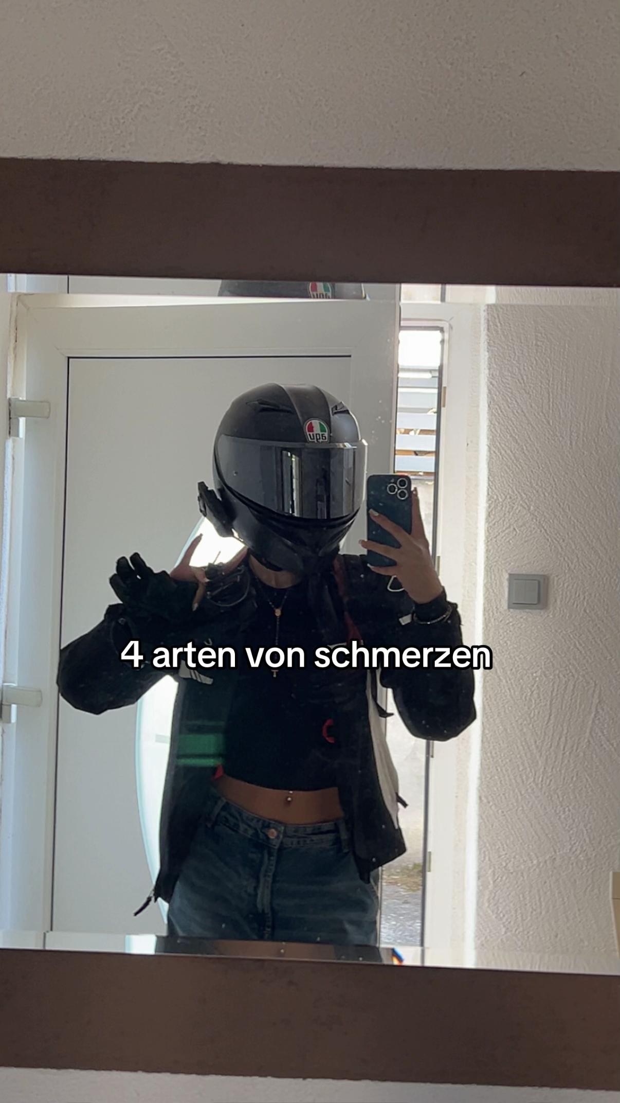 @✨