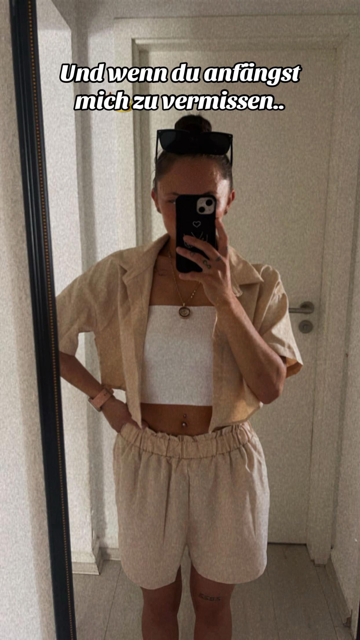 @Naima🥇