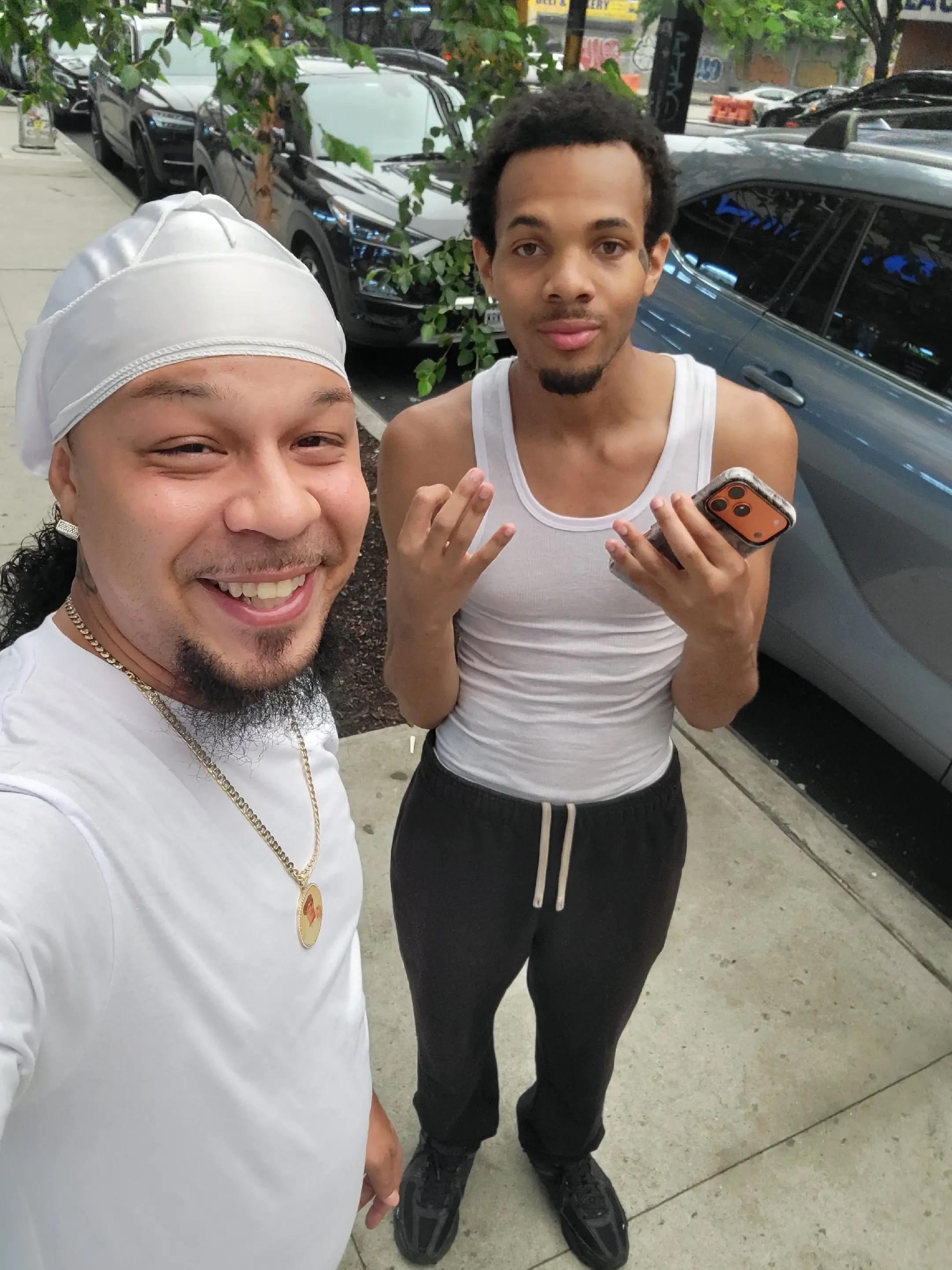 @FAMIILIAA !!🤴