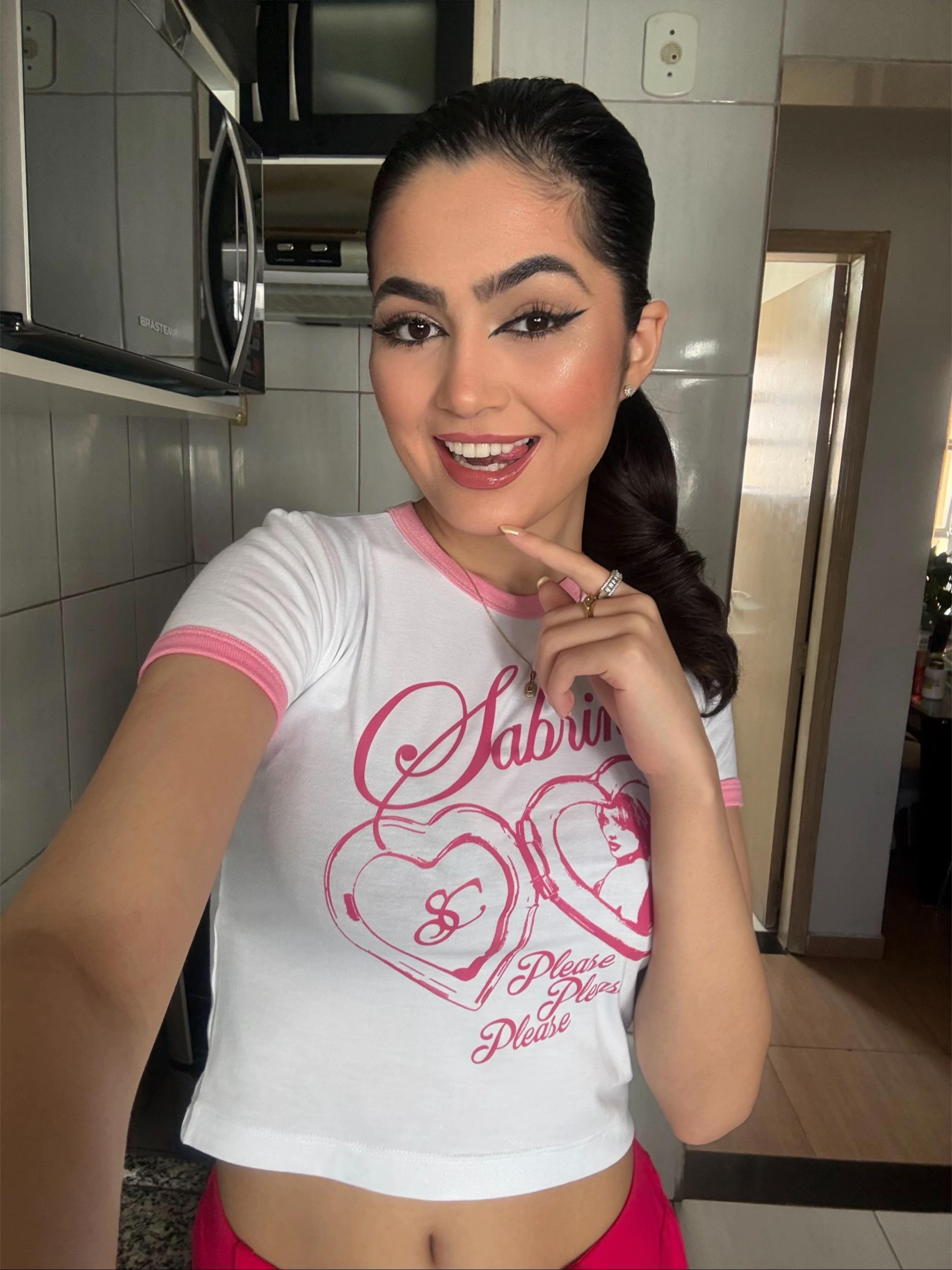 @Kemilyn Vit&oacute;ria UGC