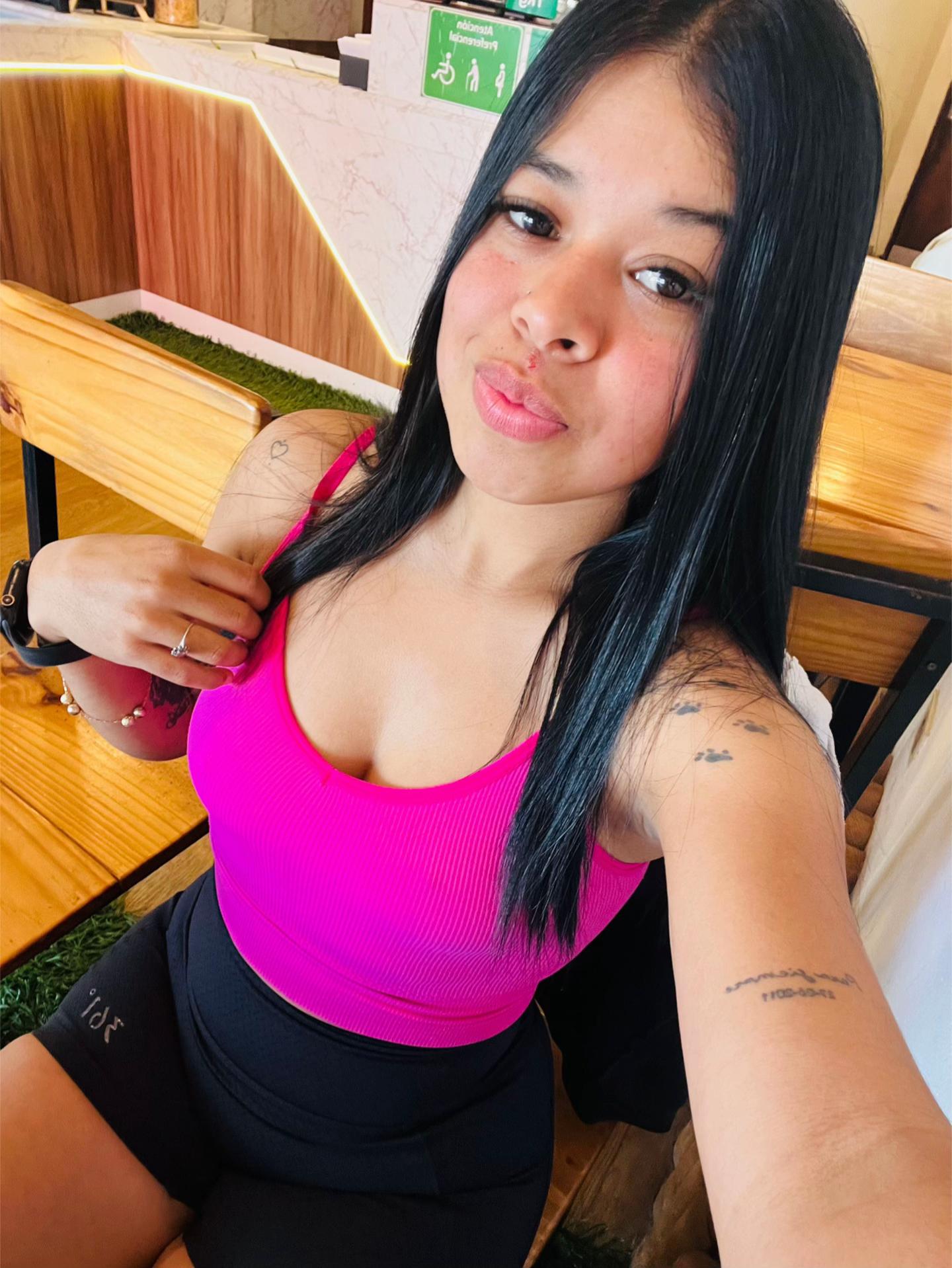 @Monsecita🦦