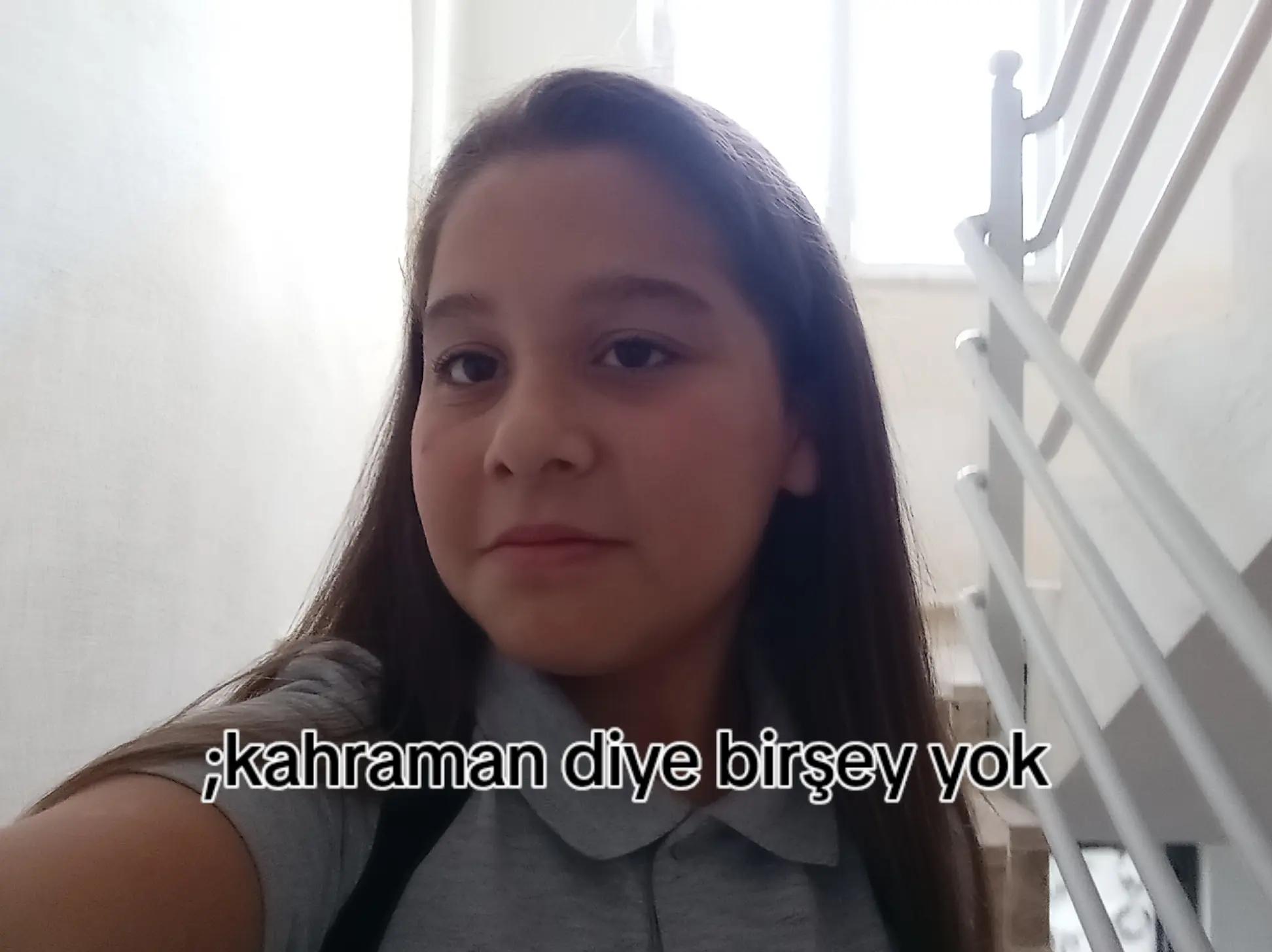 @caprisunn