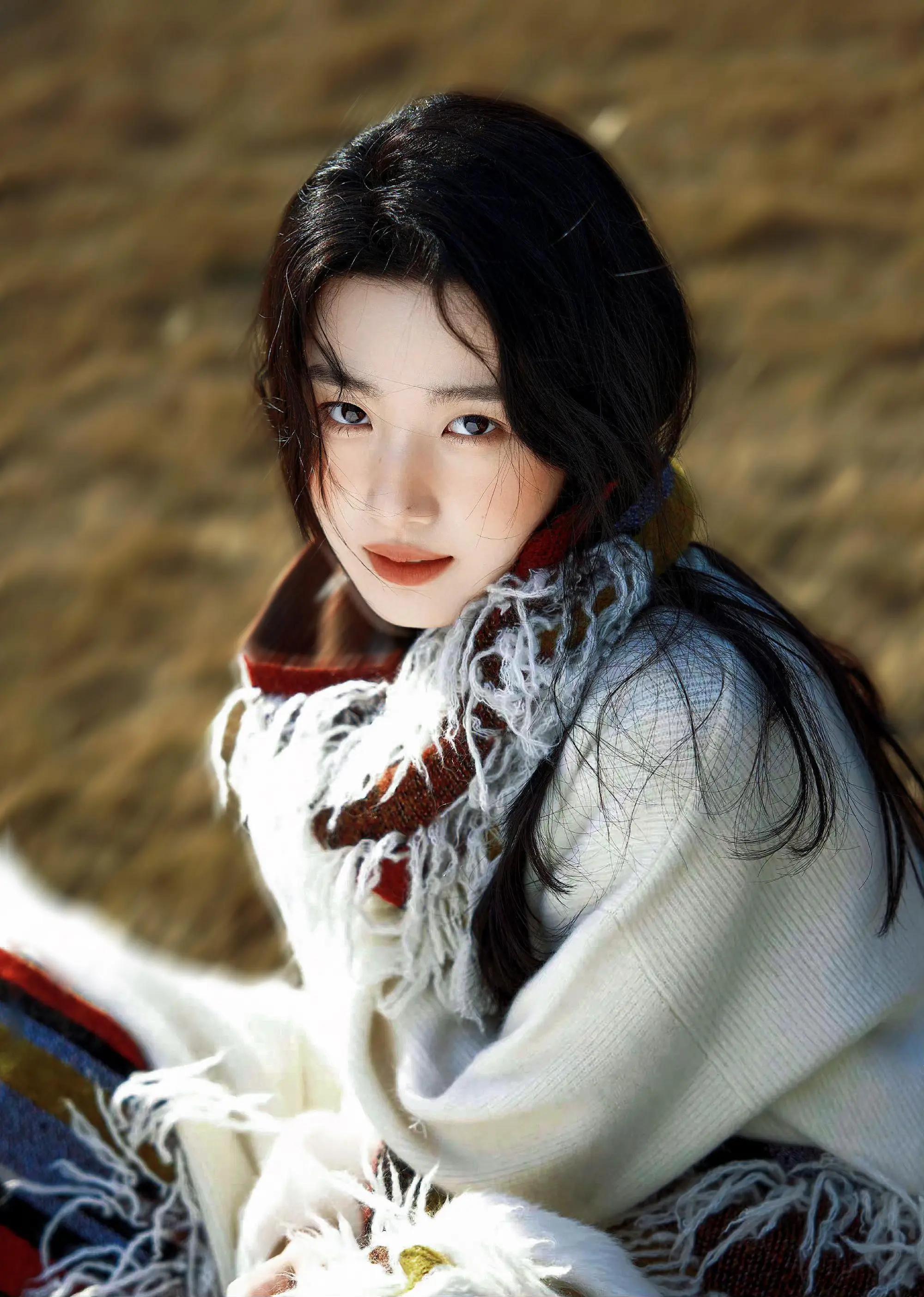 @Ở đây có Lư Dục Hiểu