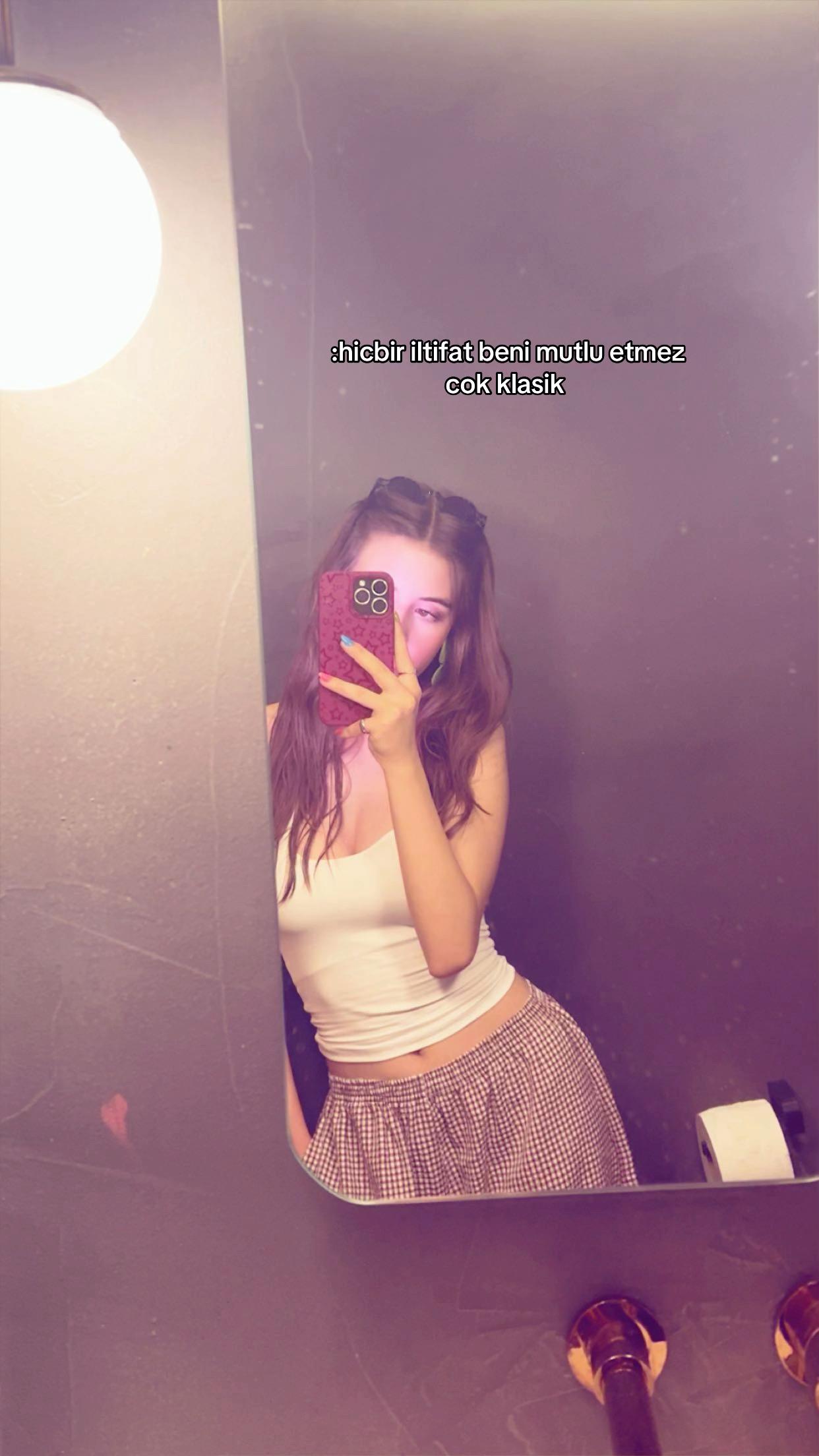 @Ceyy