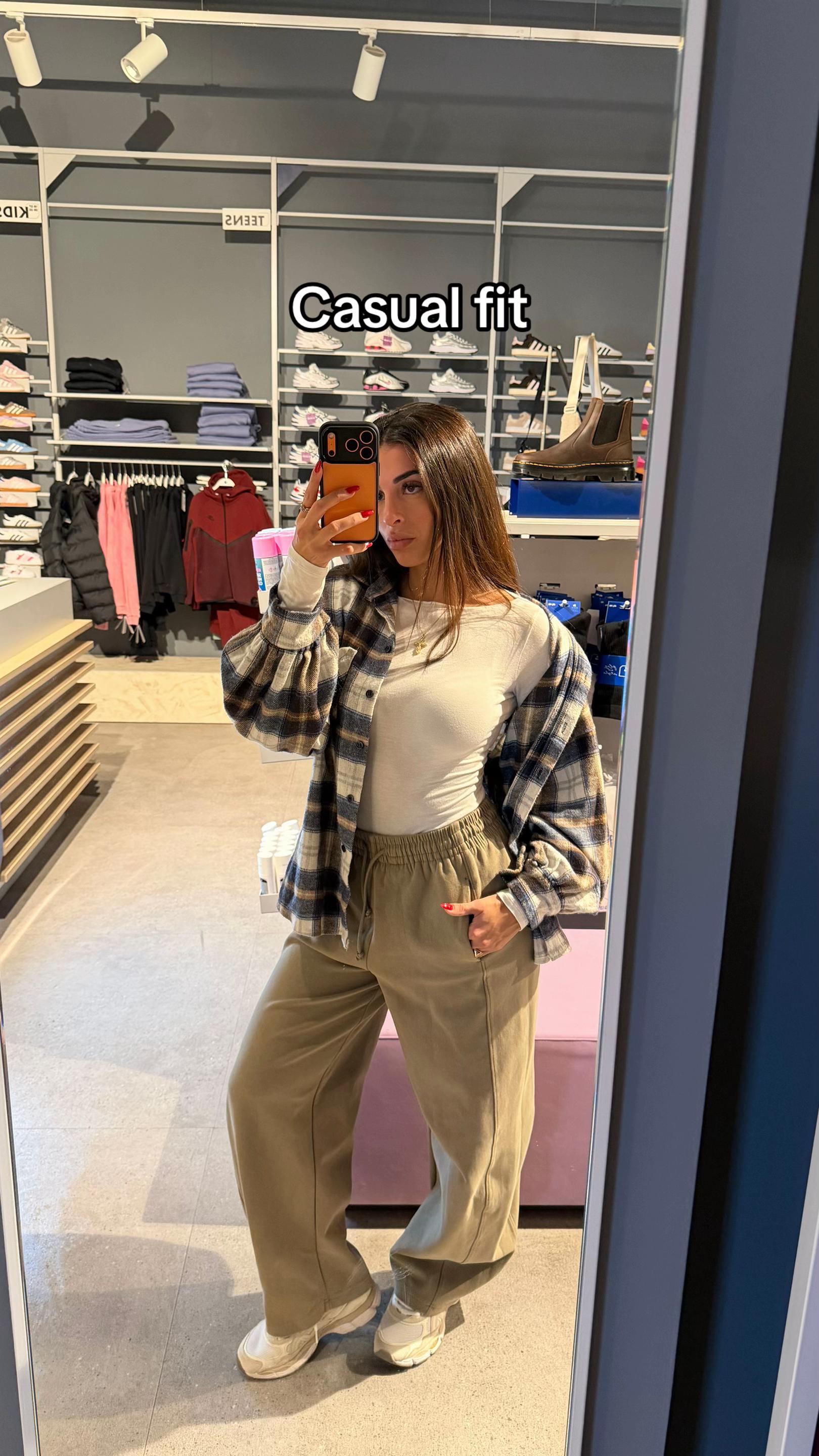 @Clara Gambino