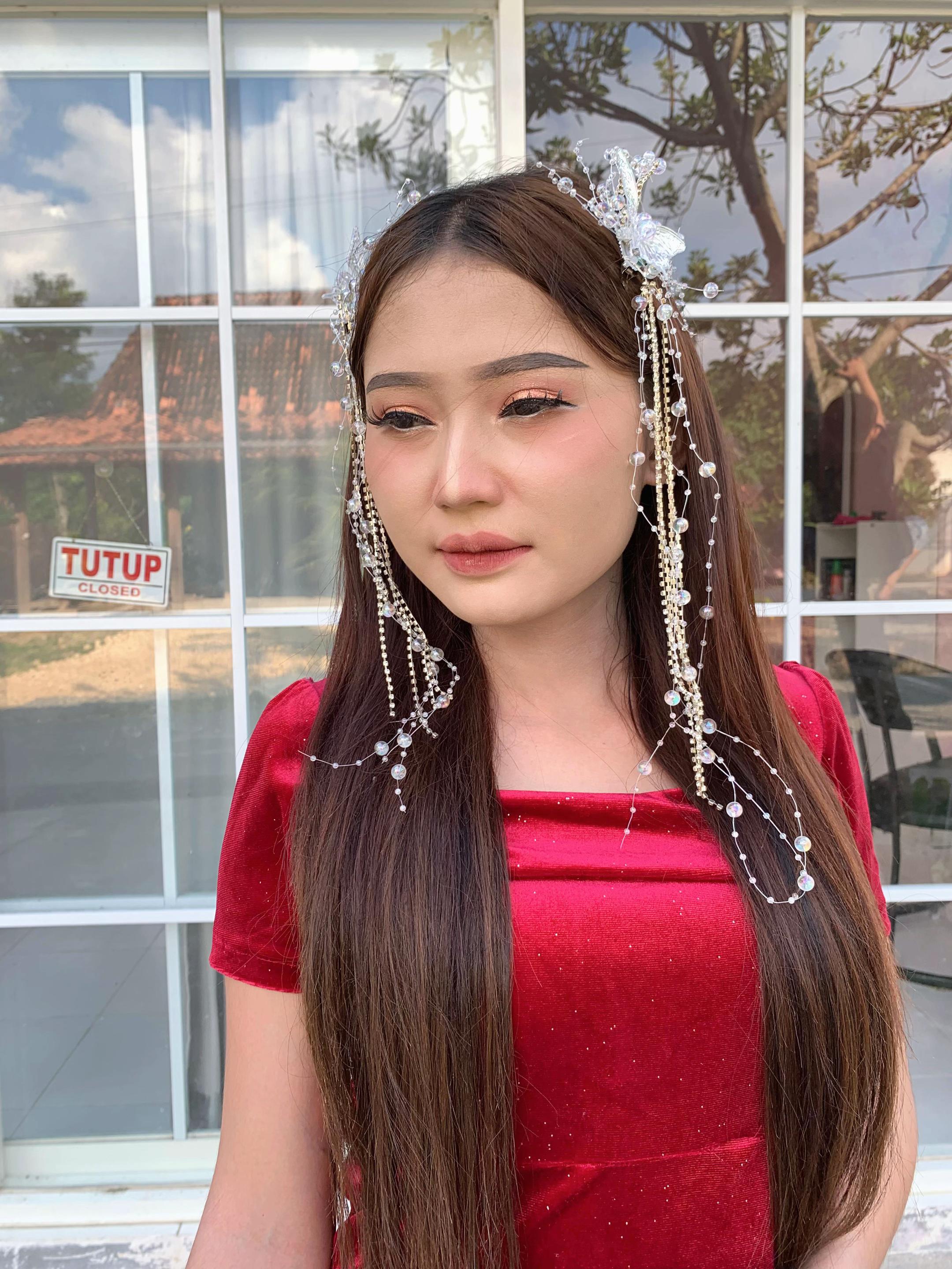 @Lili
