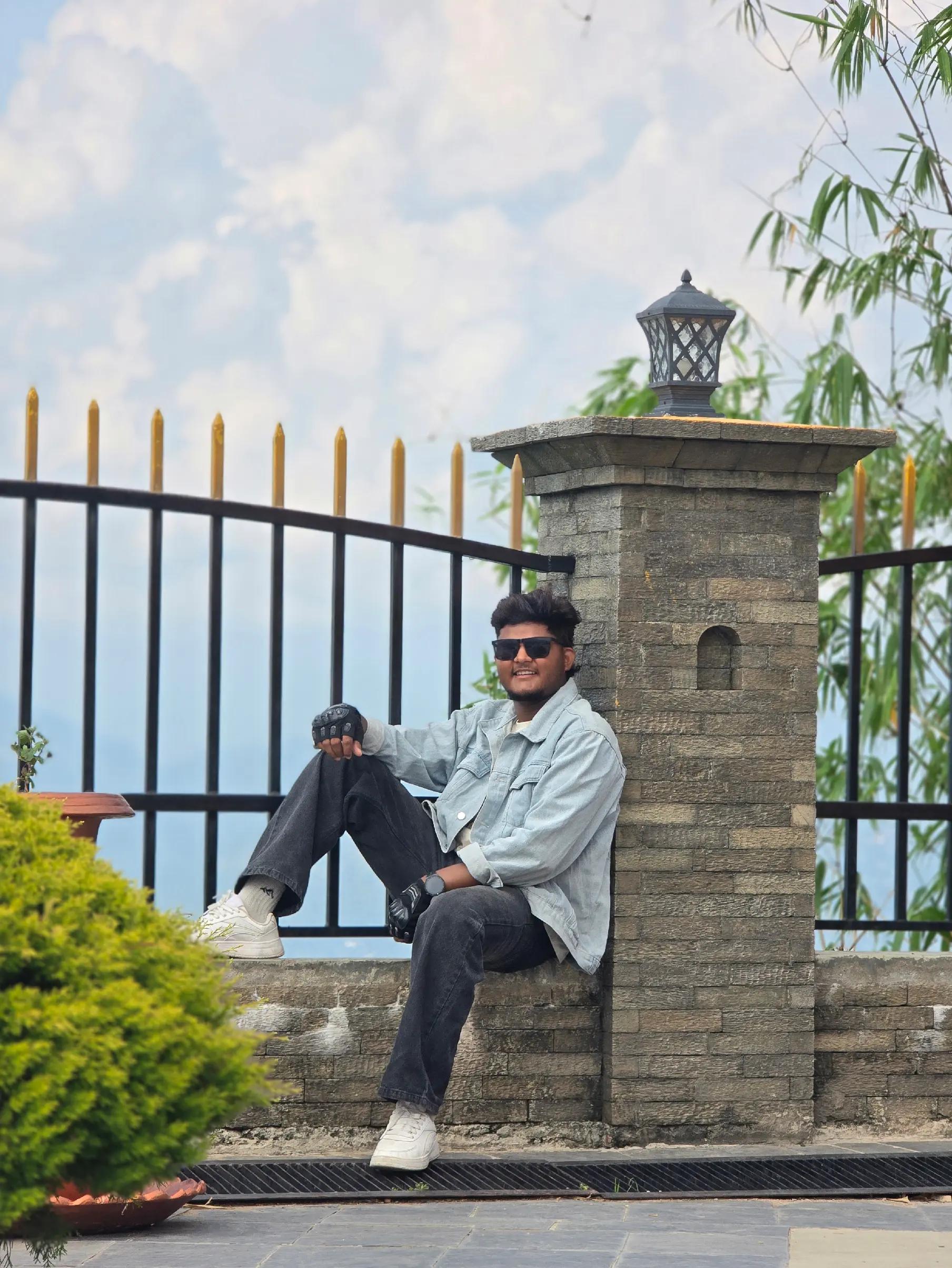 @阳让🇳🇵