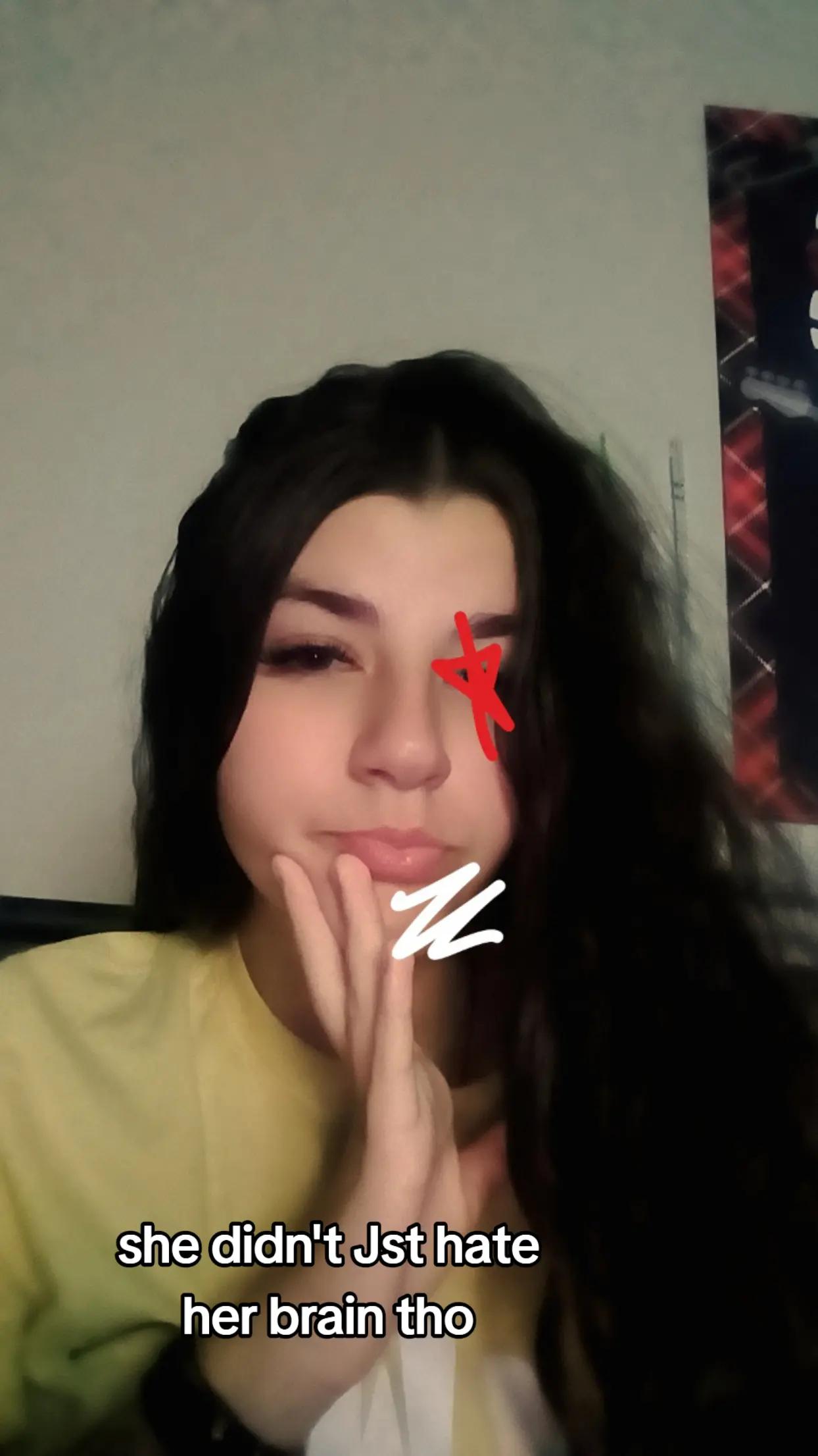 @ur fav queen๐๐