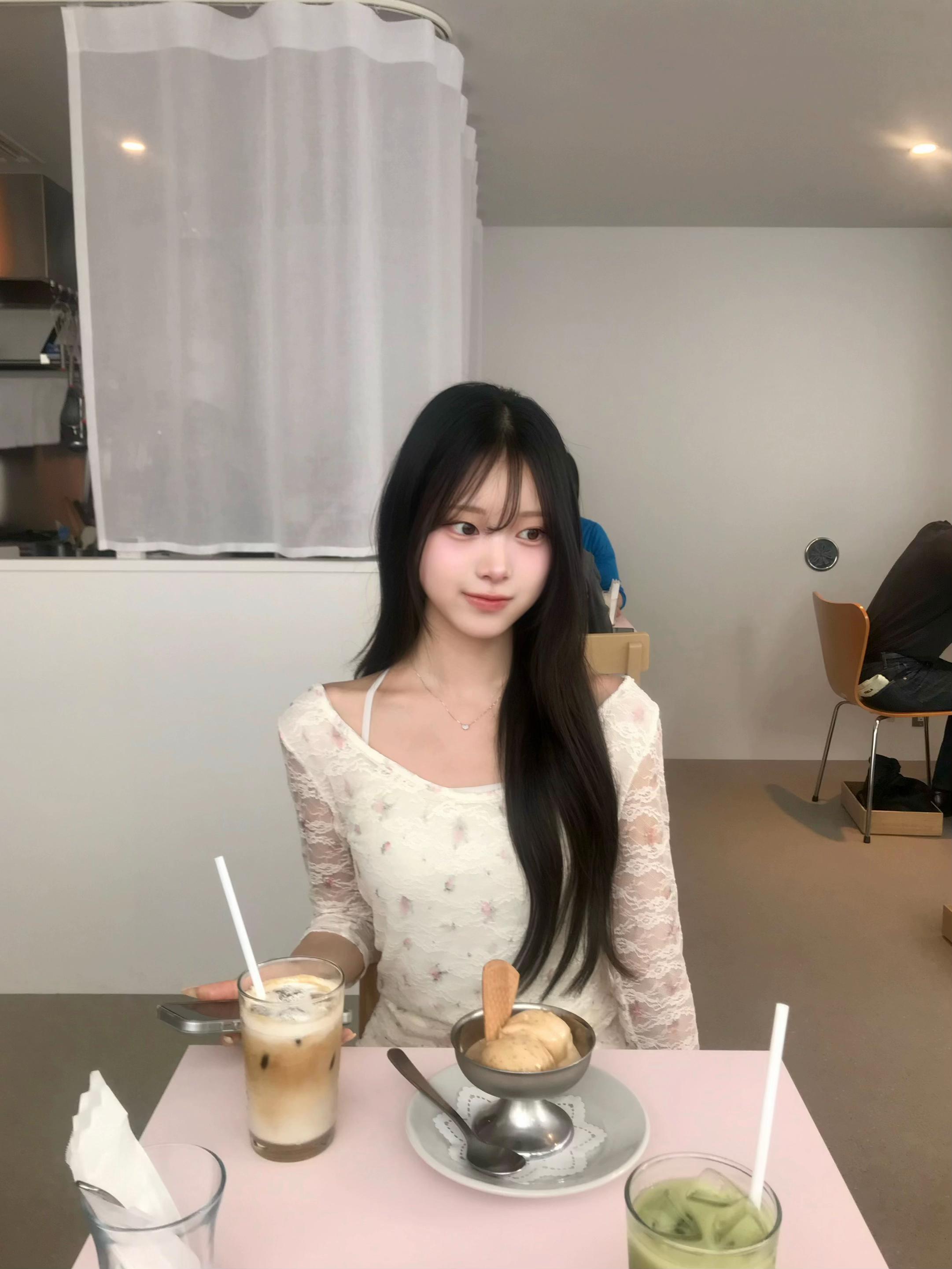 @먕