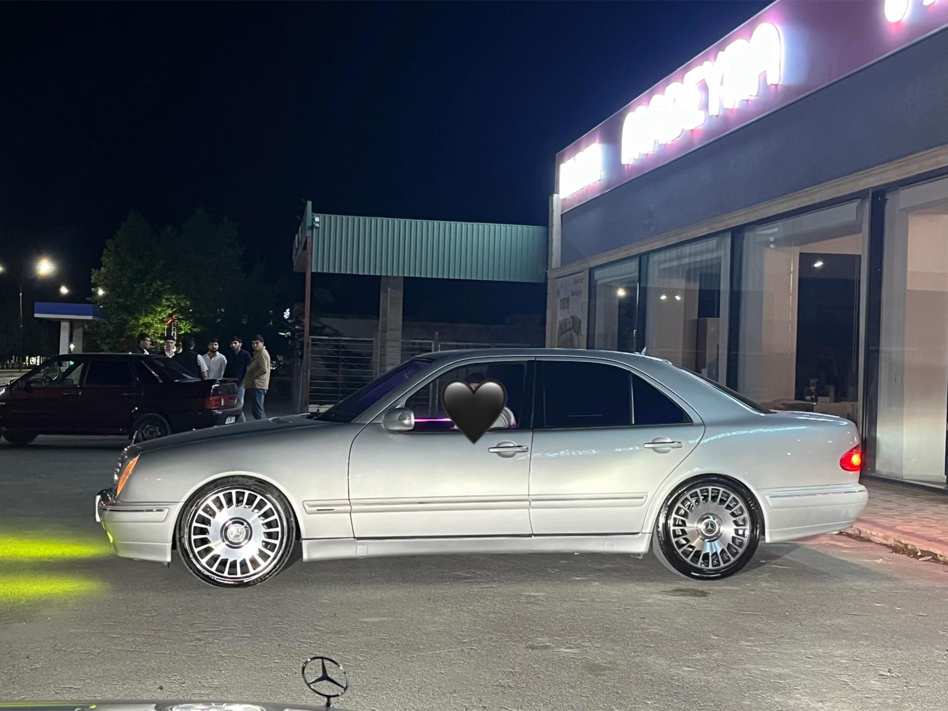 @855