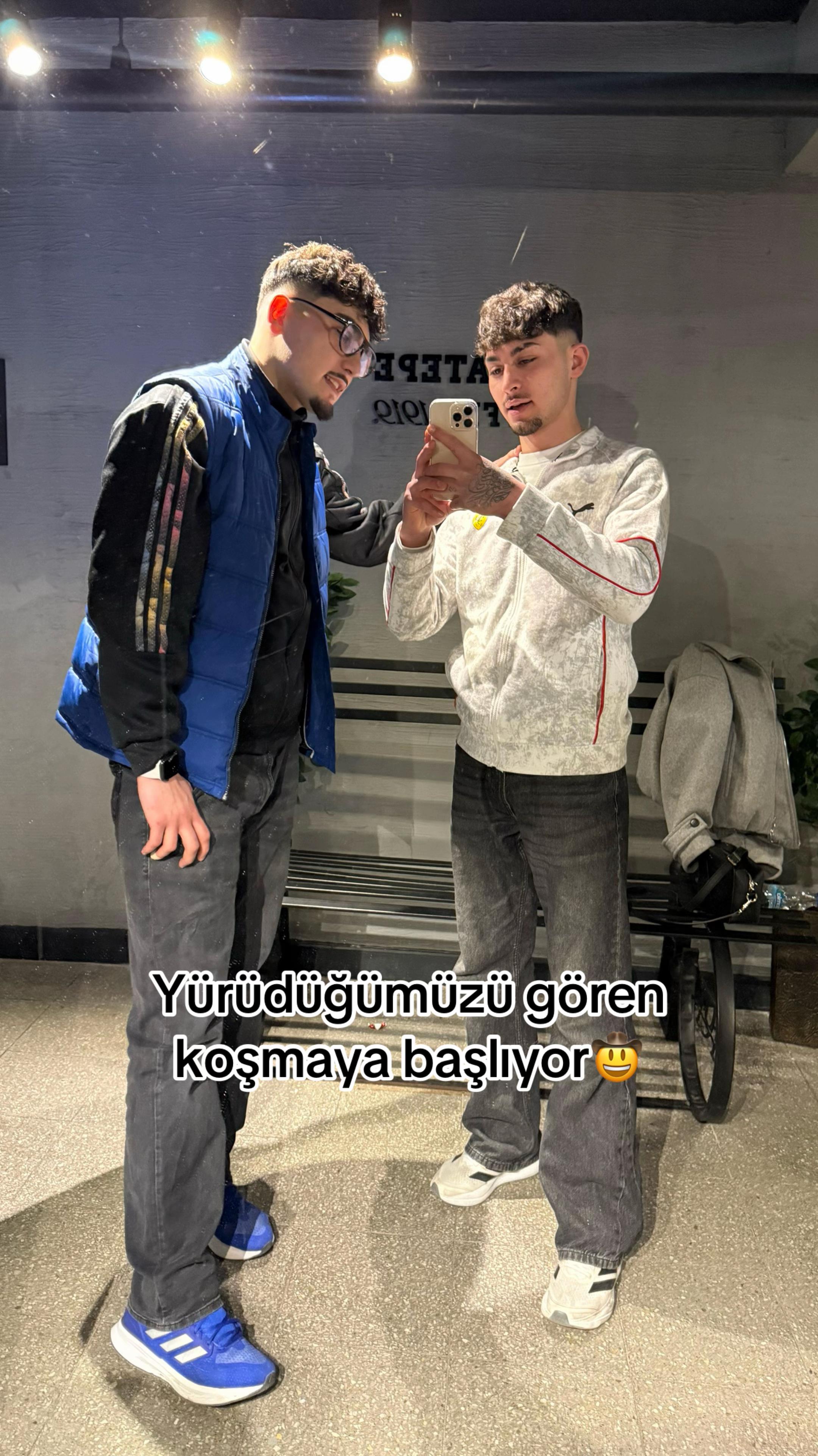 @🗽