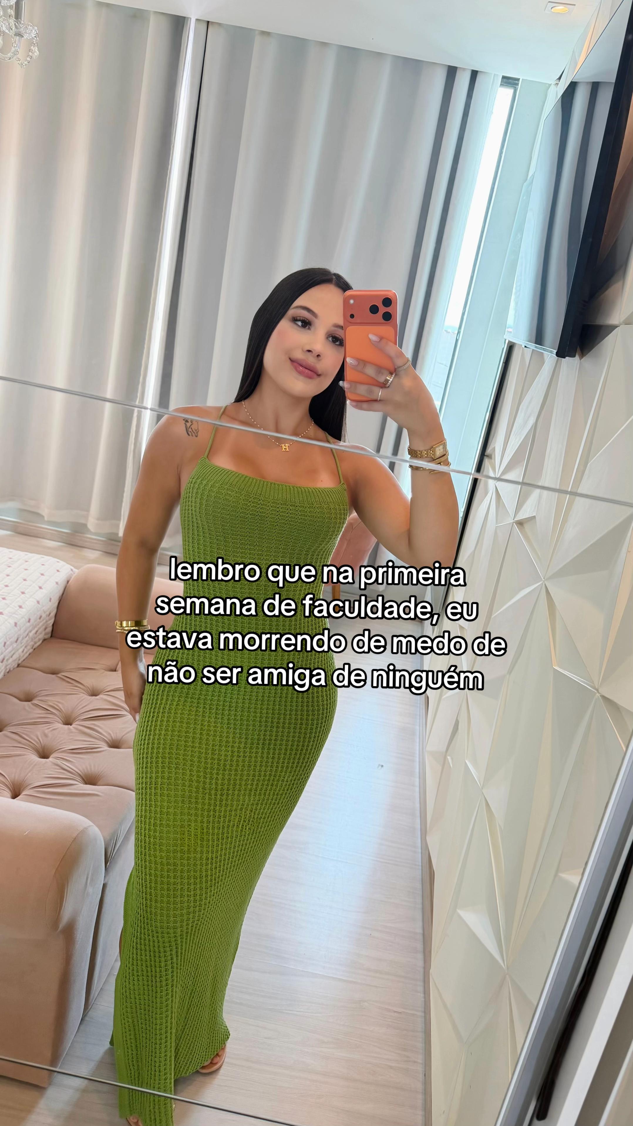 @helena zanon 💋