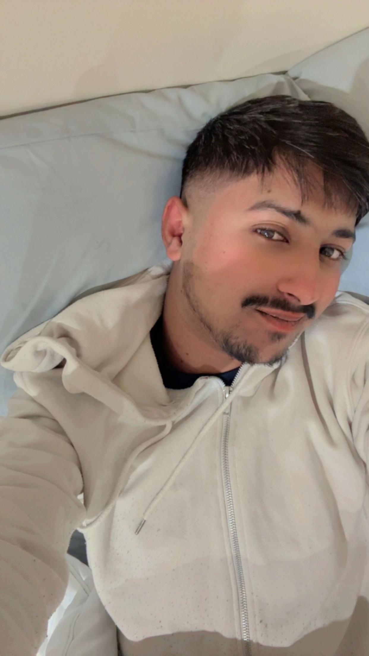 @Ashad Javaid 🏴