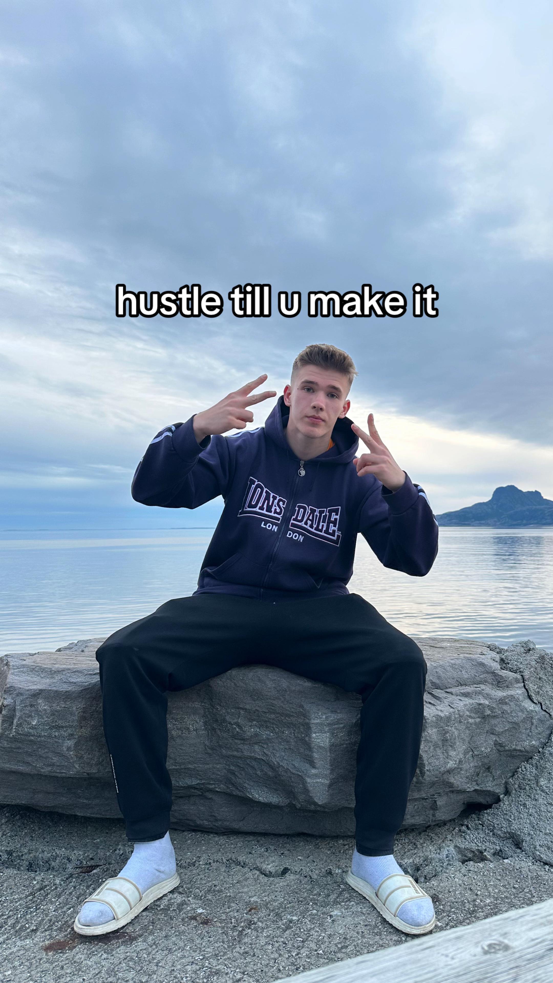 @Nikodem Pniewski